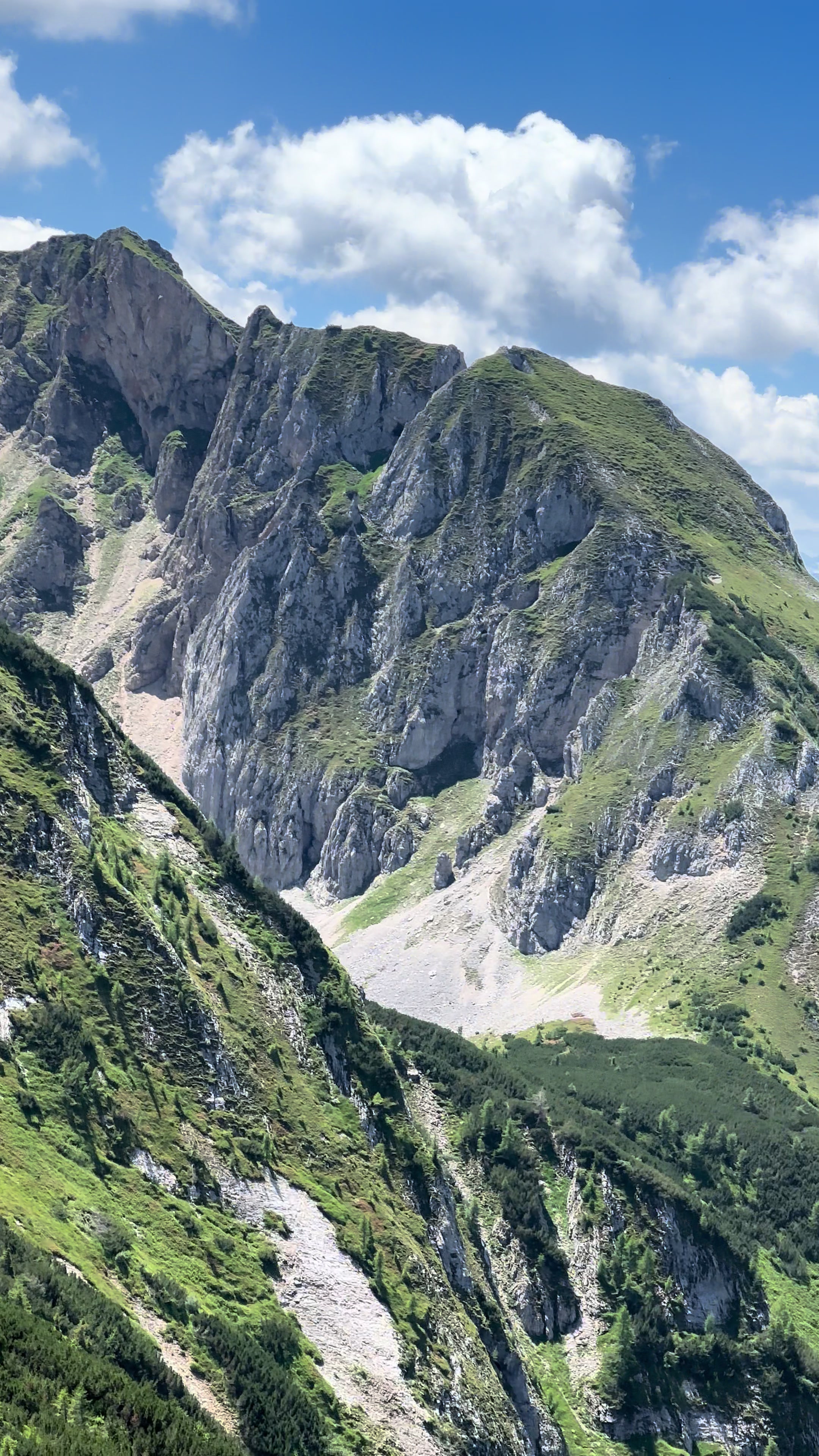 @Servustus
