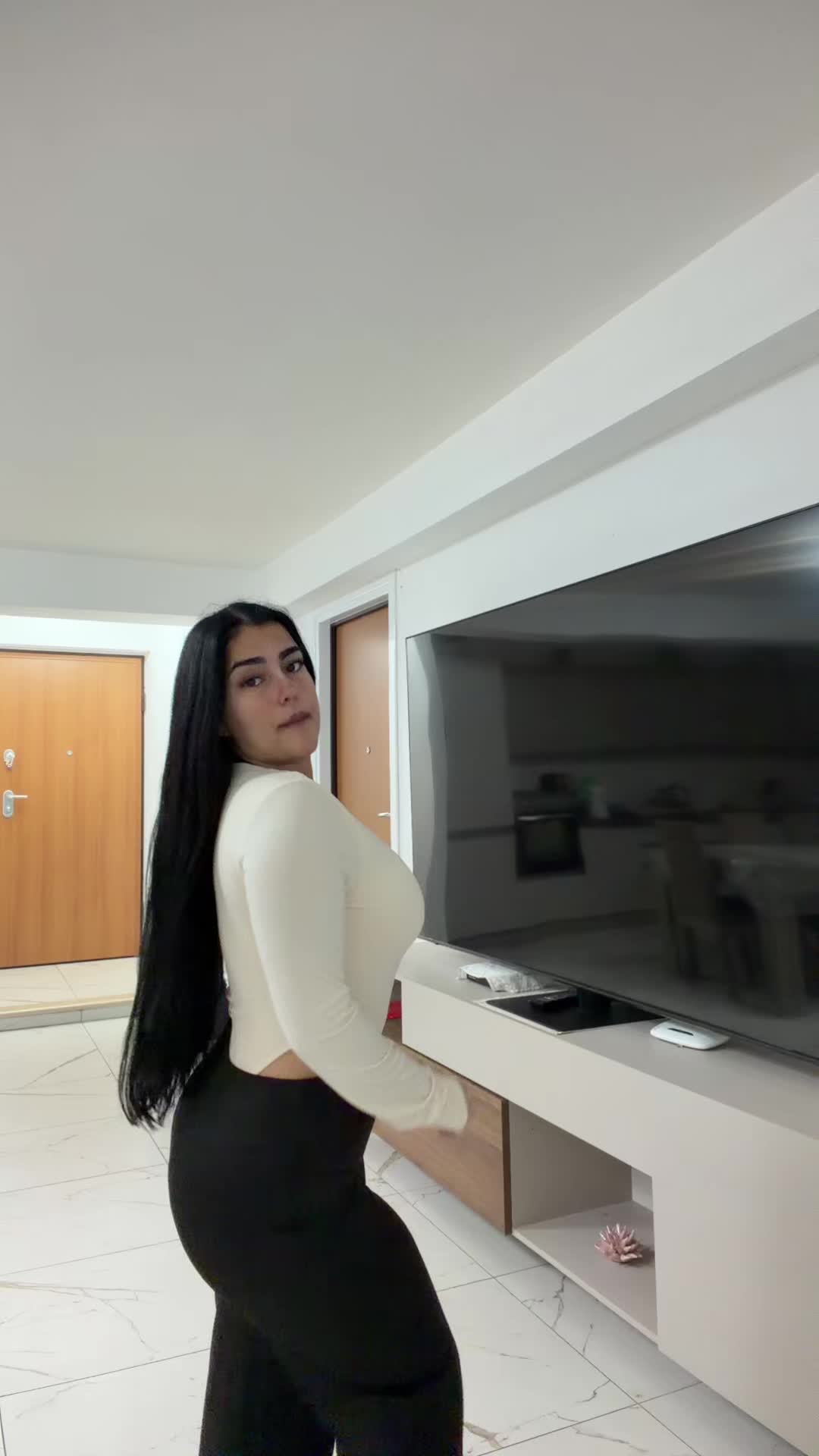 @Sofia