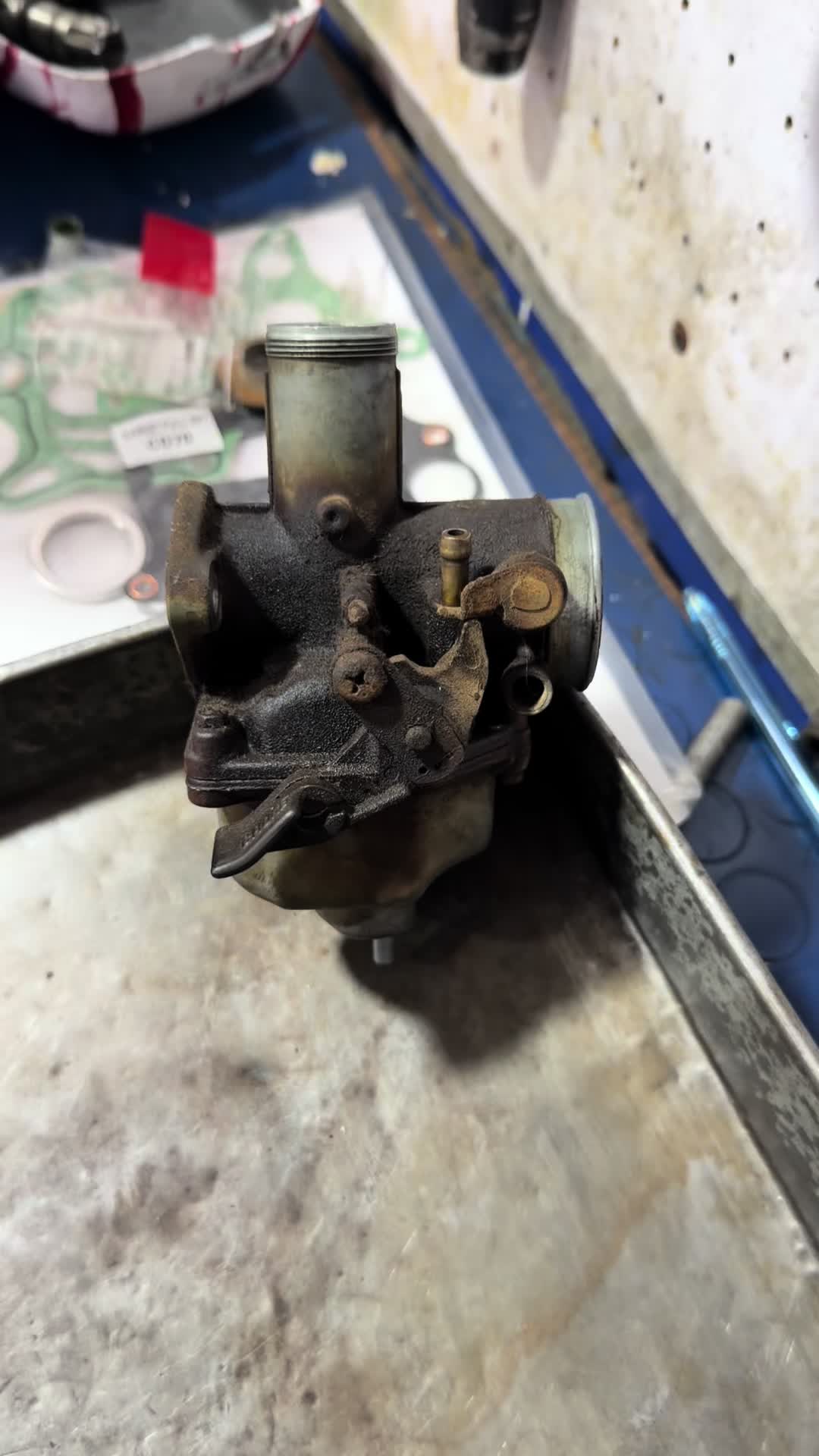 @Honda workshop officials