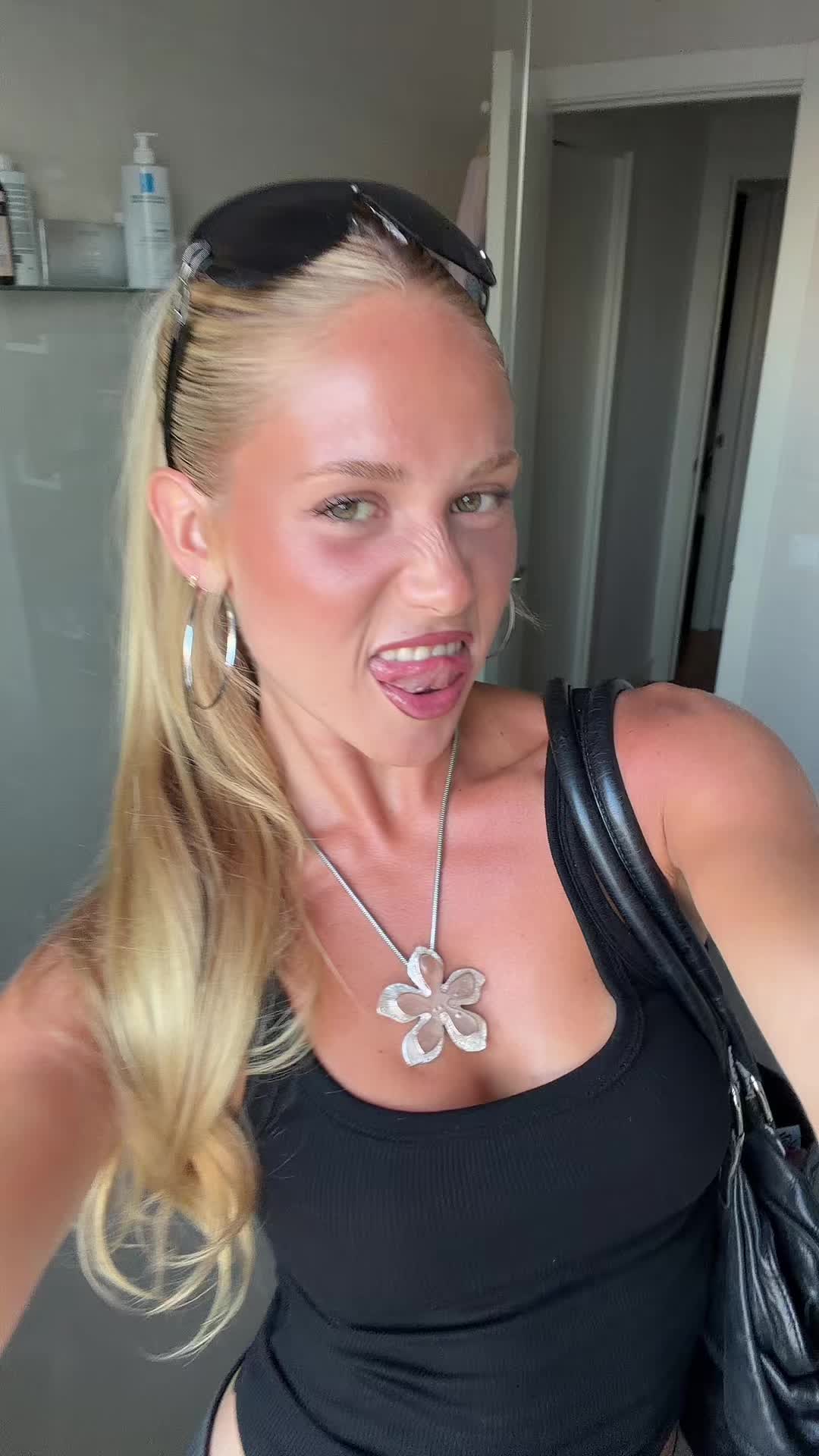 @Nani