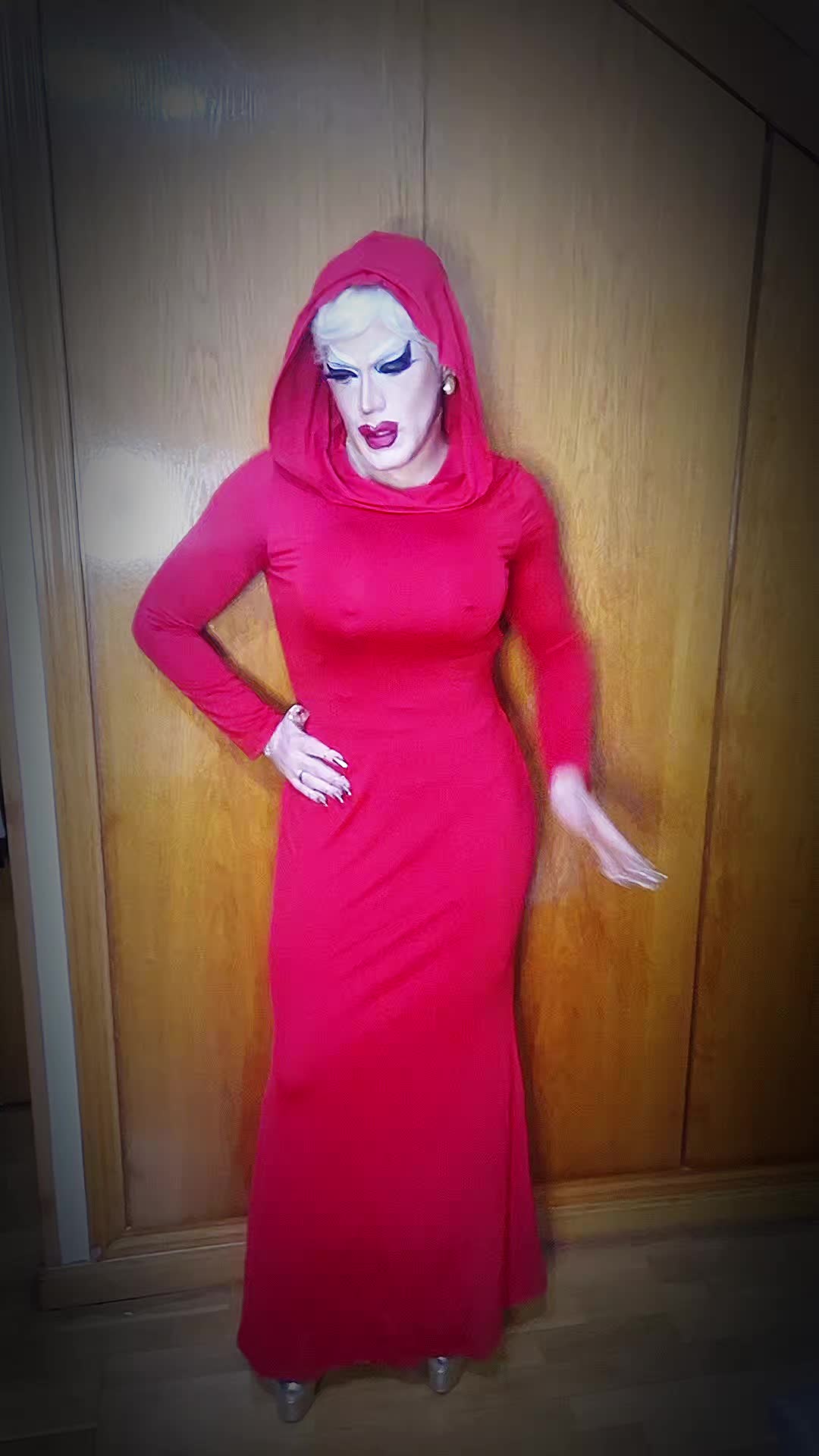 @DragCandyHot