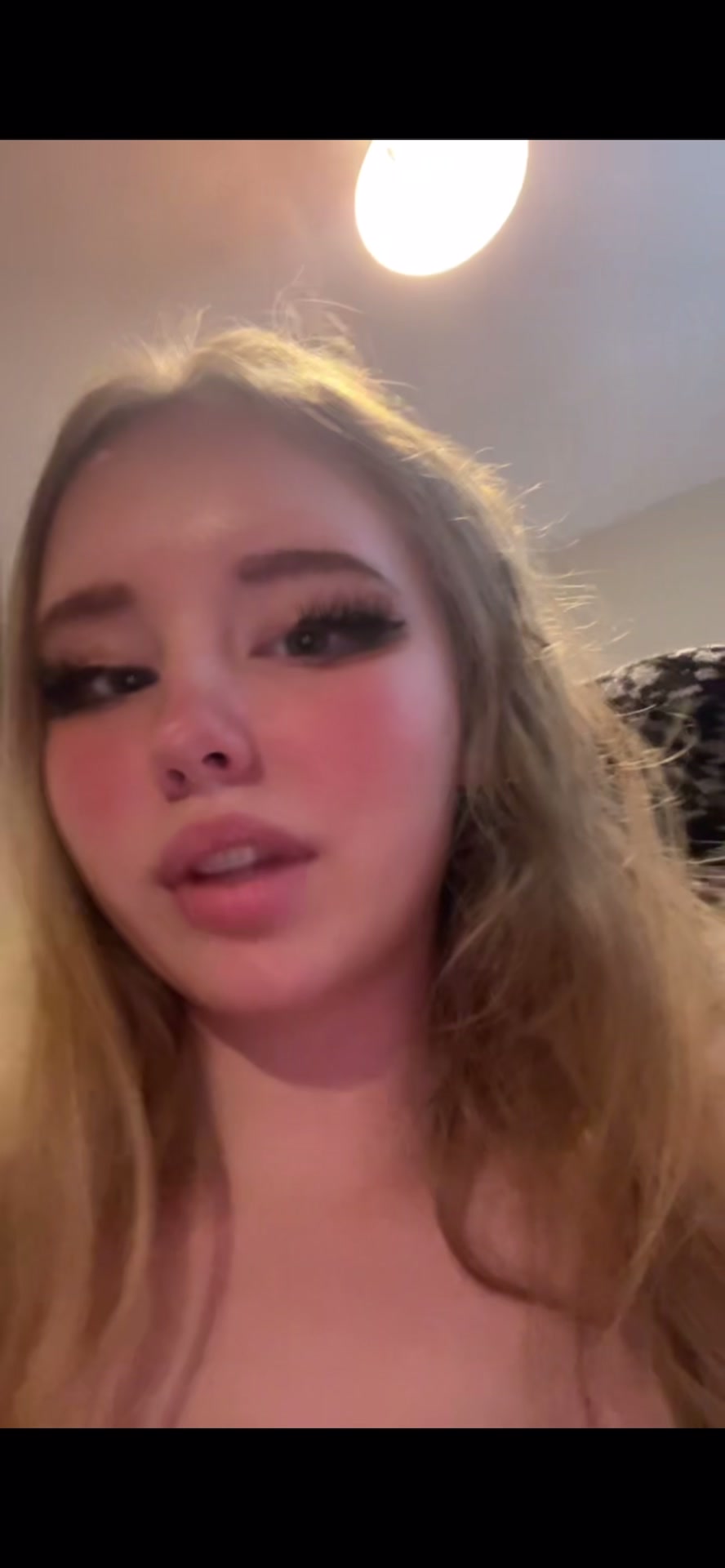 @Bella_love