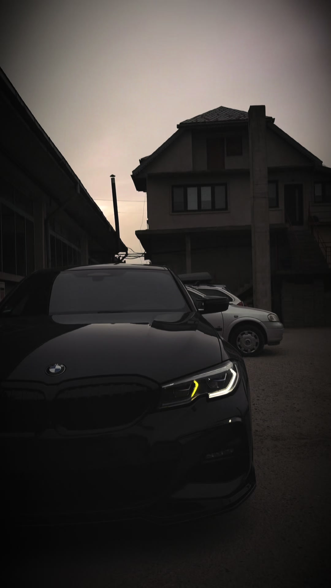 @𝓐𝓭𝓻𝓲𝓪𝓷 𝓕𝓵𝓸𝓻𝓲𝓷