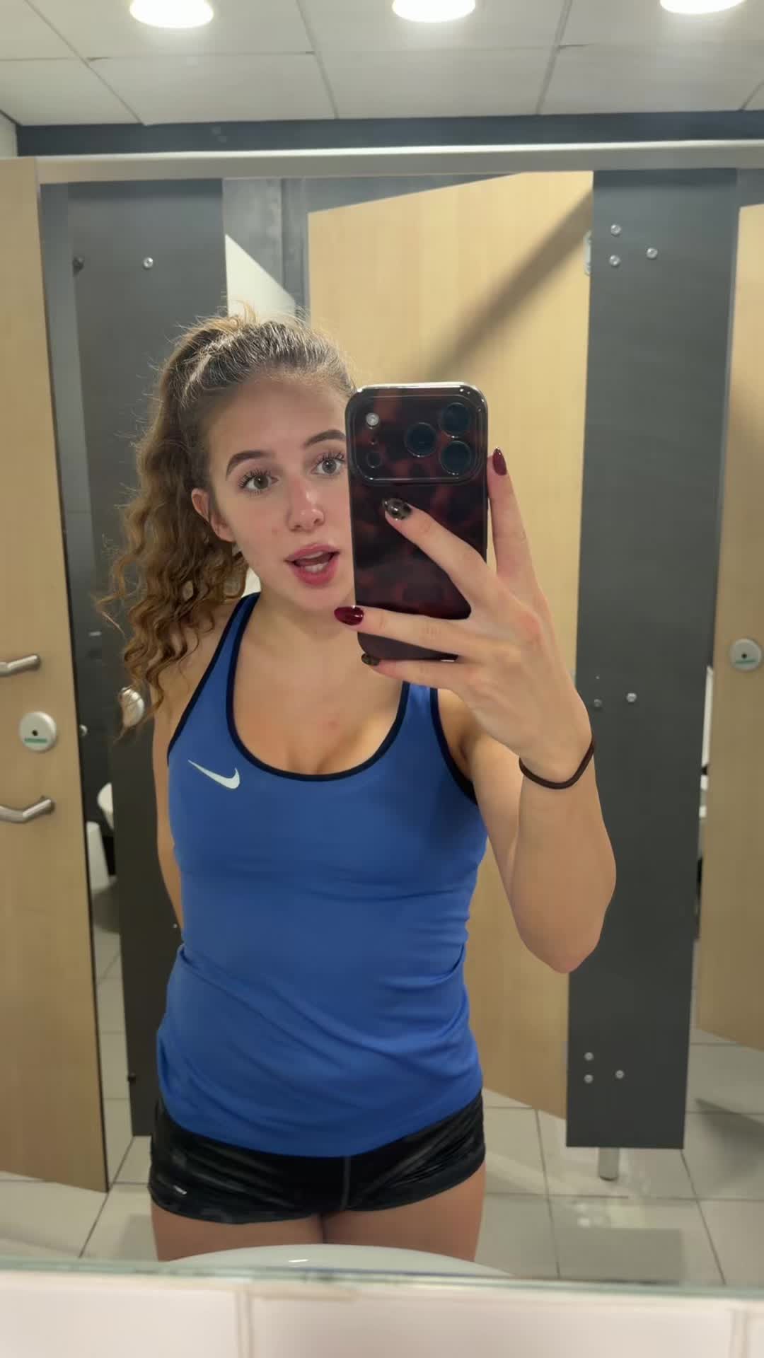 @Liv