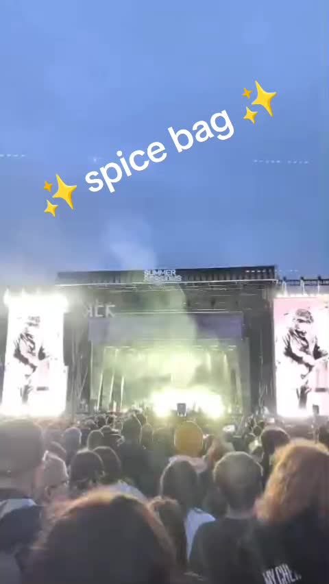 @lea🖤