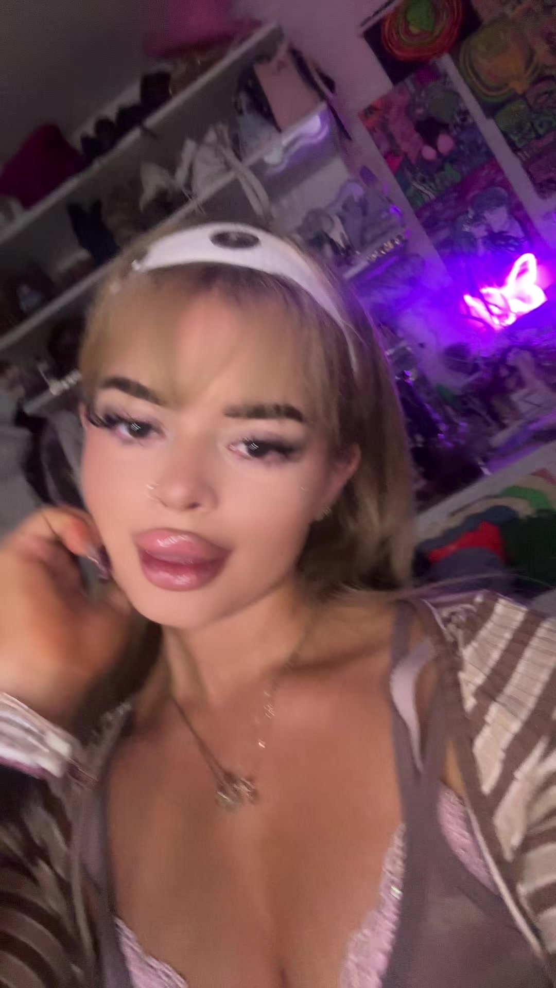 @selinahelene