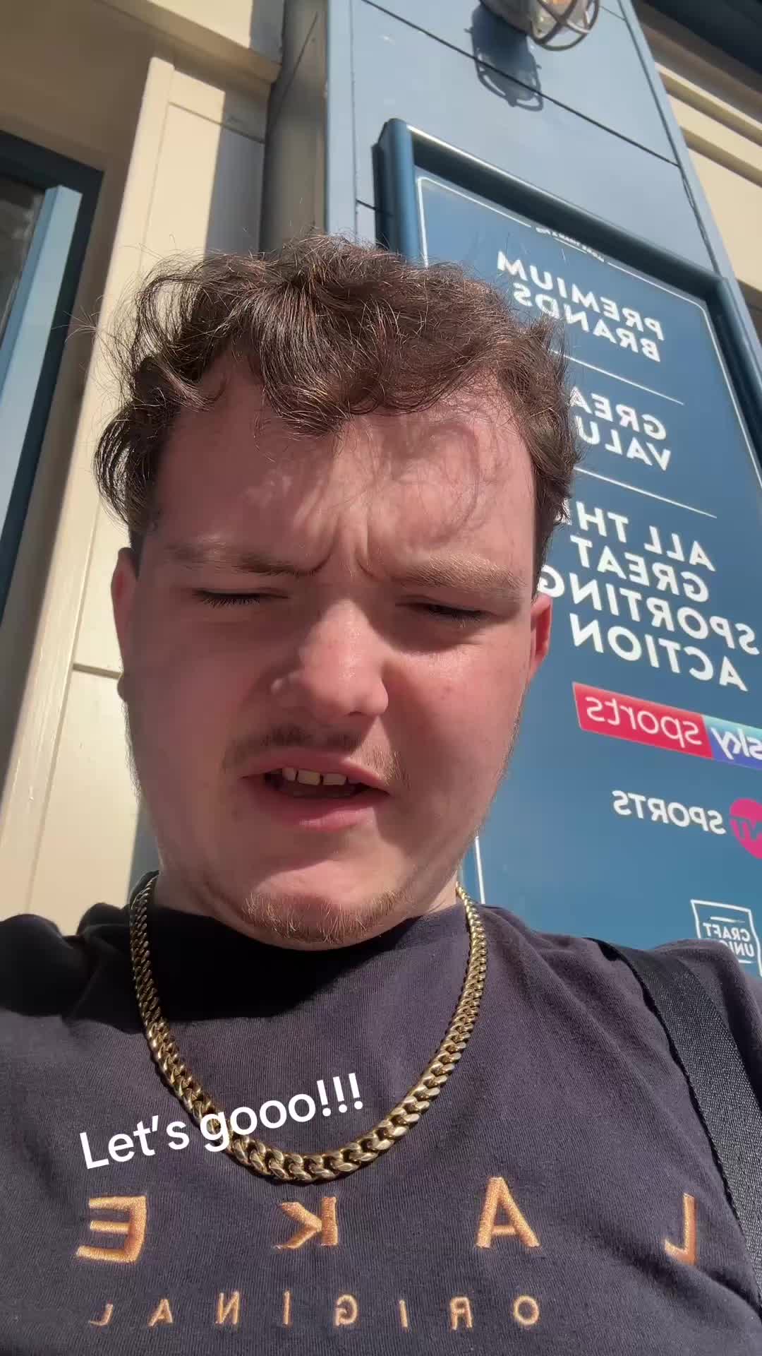 @goldengun_2
