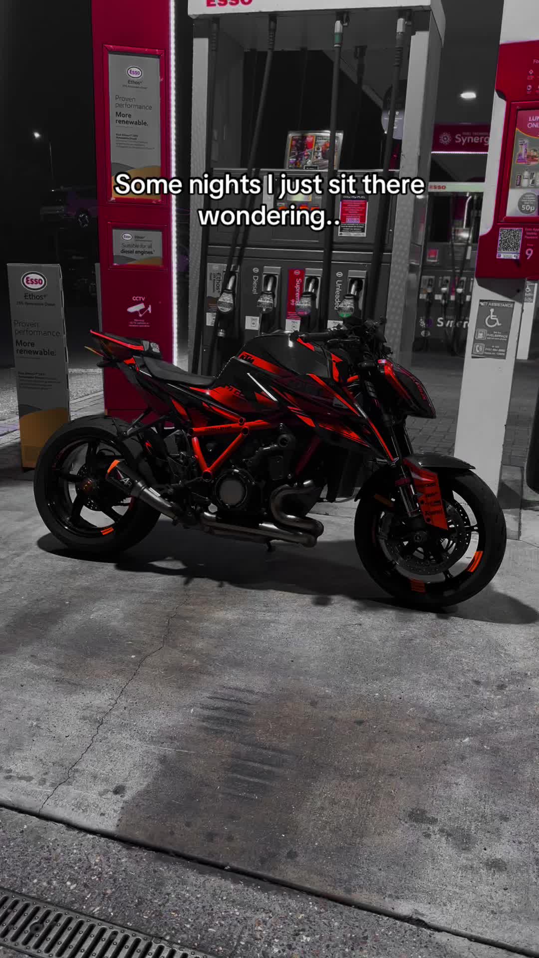 @𝙀𝙨𝙨𝙚𝙭𝙗𝙞𝙠𝙚𝙧✨️