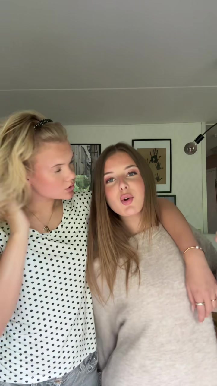 @Lovisa