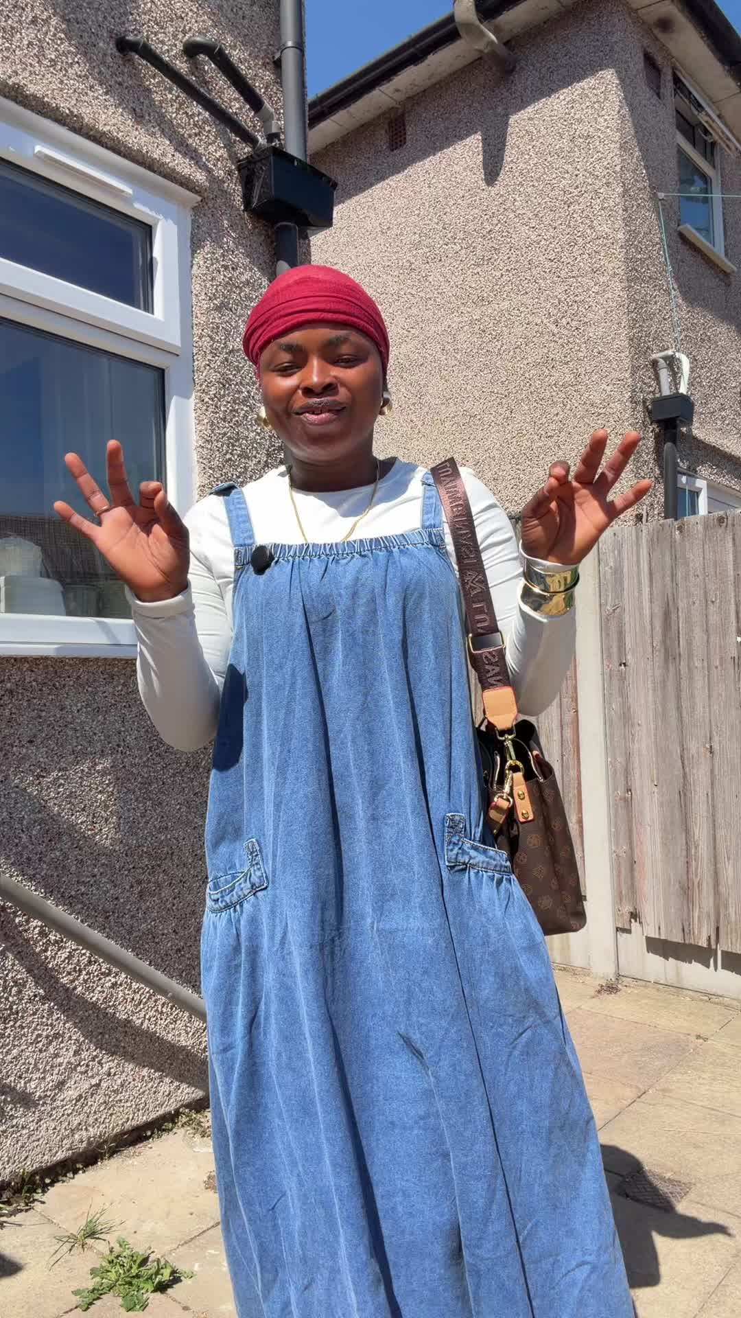 @Queen 👸 of Mimics 💫