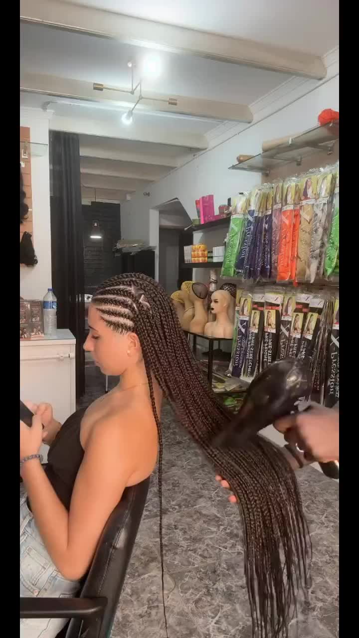 @Astou Extensiónes Hair Trenzas