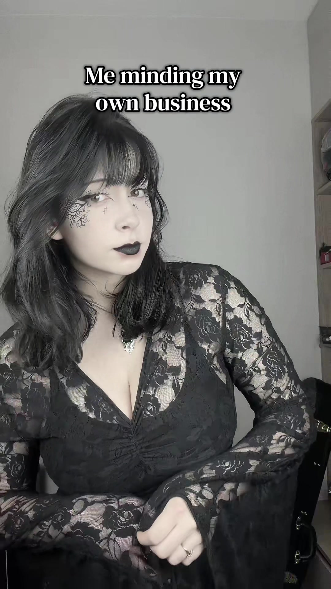 @𝓝𝓮𝓫𝓪 🦇