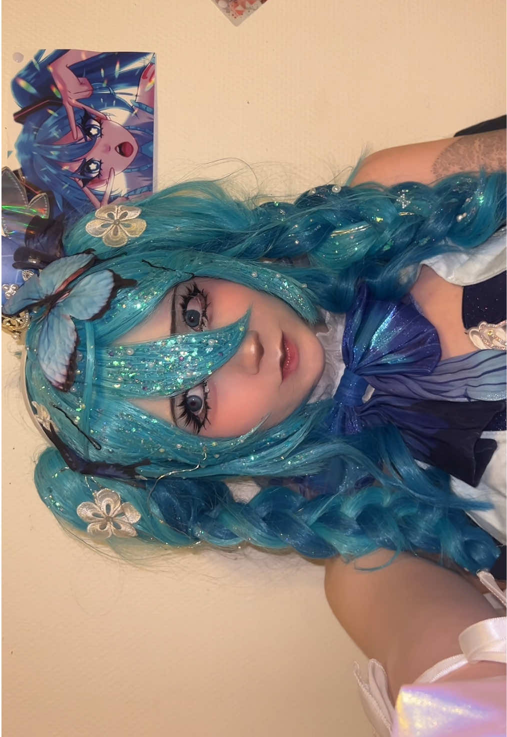 @mil0_cos