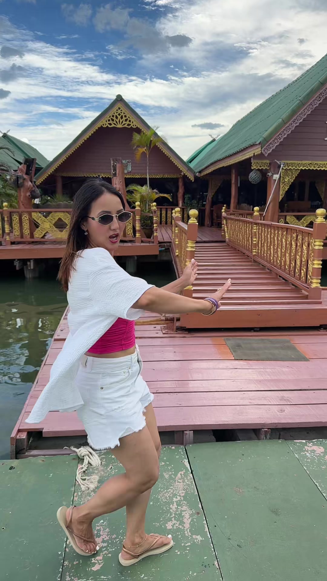 @LV