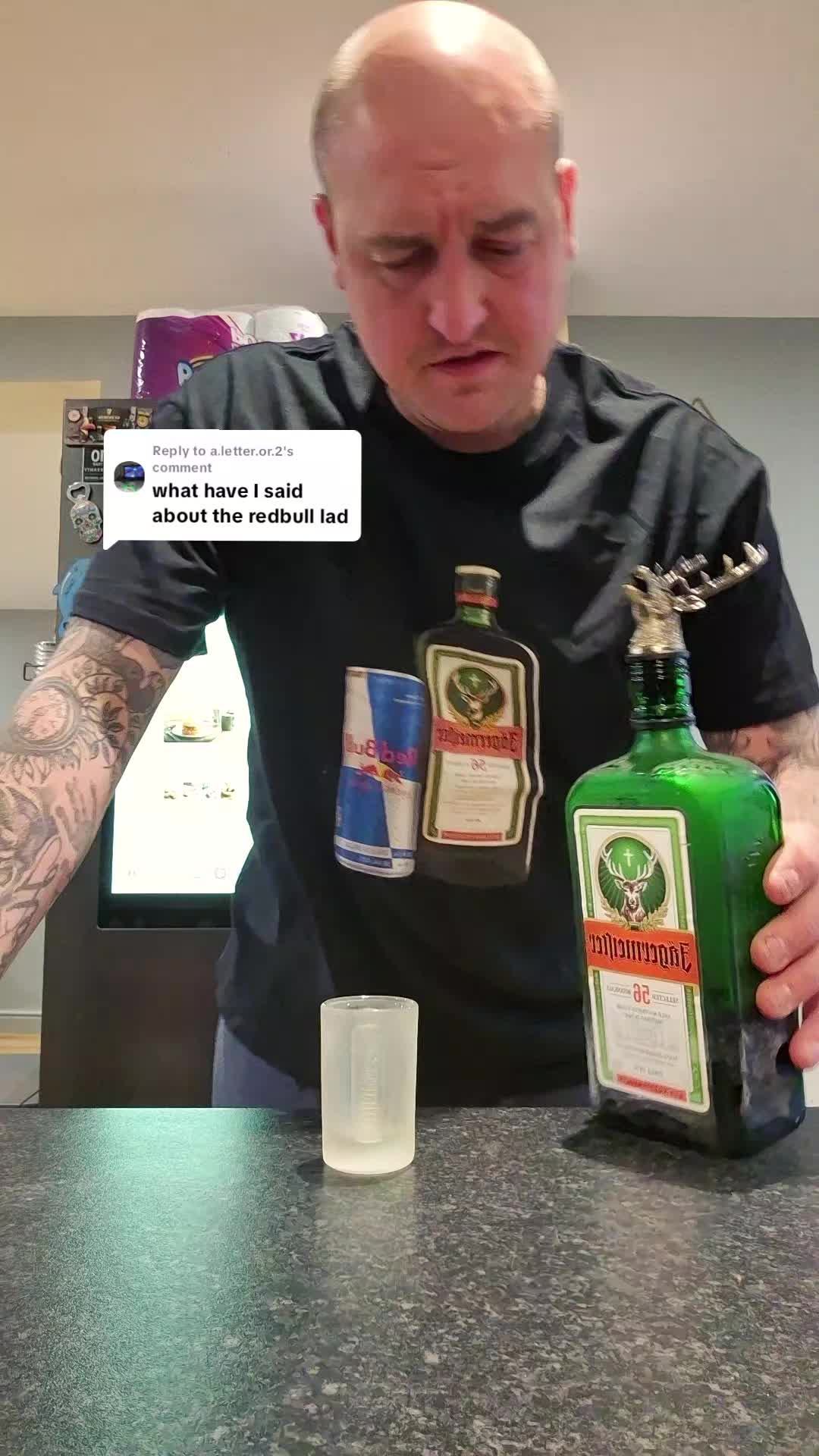 @AdamTheBomb🥃🍻👍🇬🇧