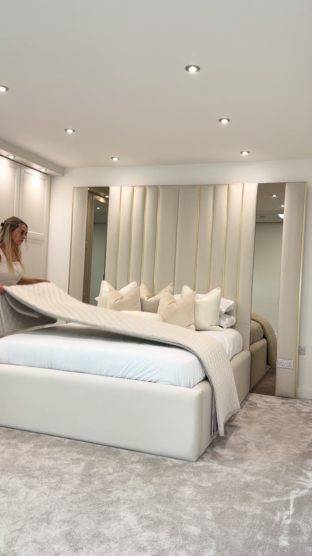 @The Bedroom Centre 🥂