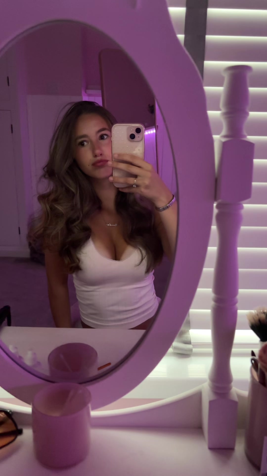 @𝐩𝐡𝐞𝐞𝐛𝐬 ❦