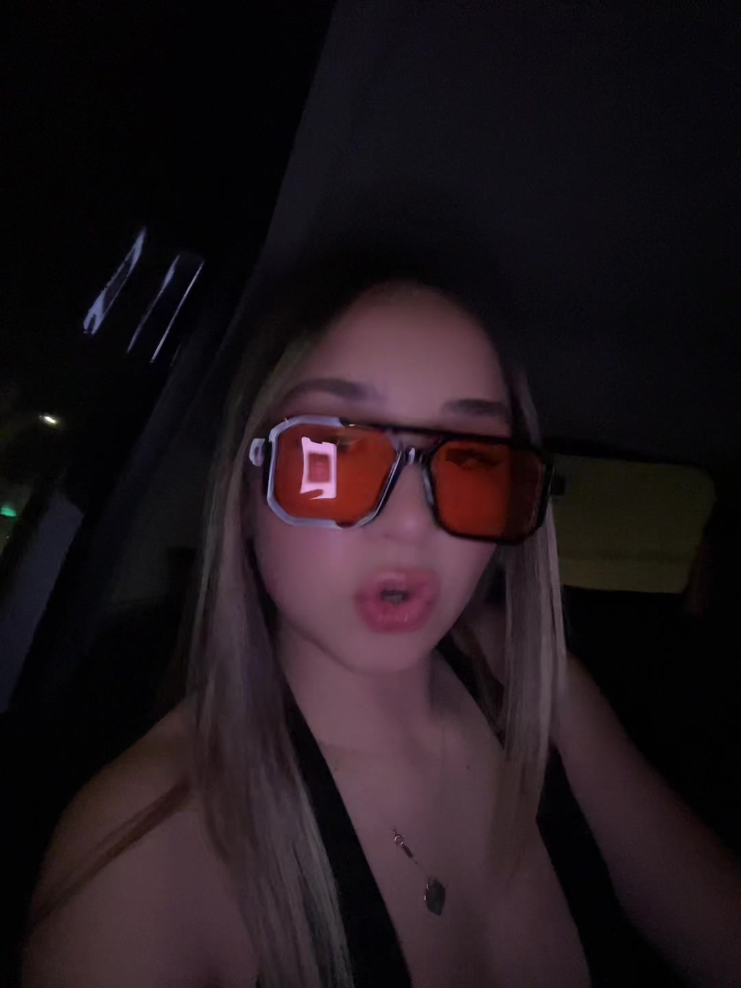 @𝒮.