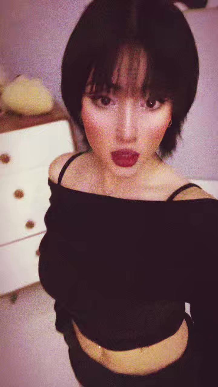 @kimieowmeow