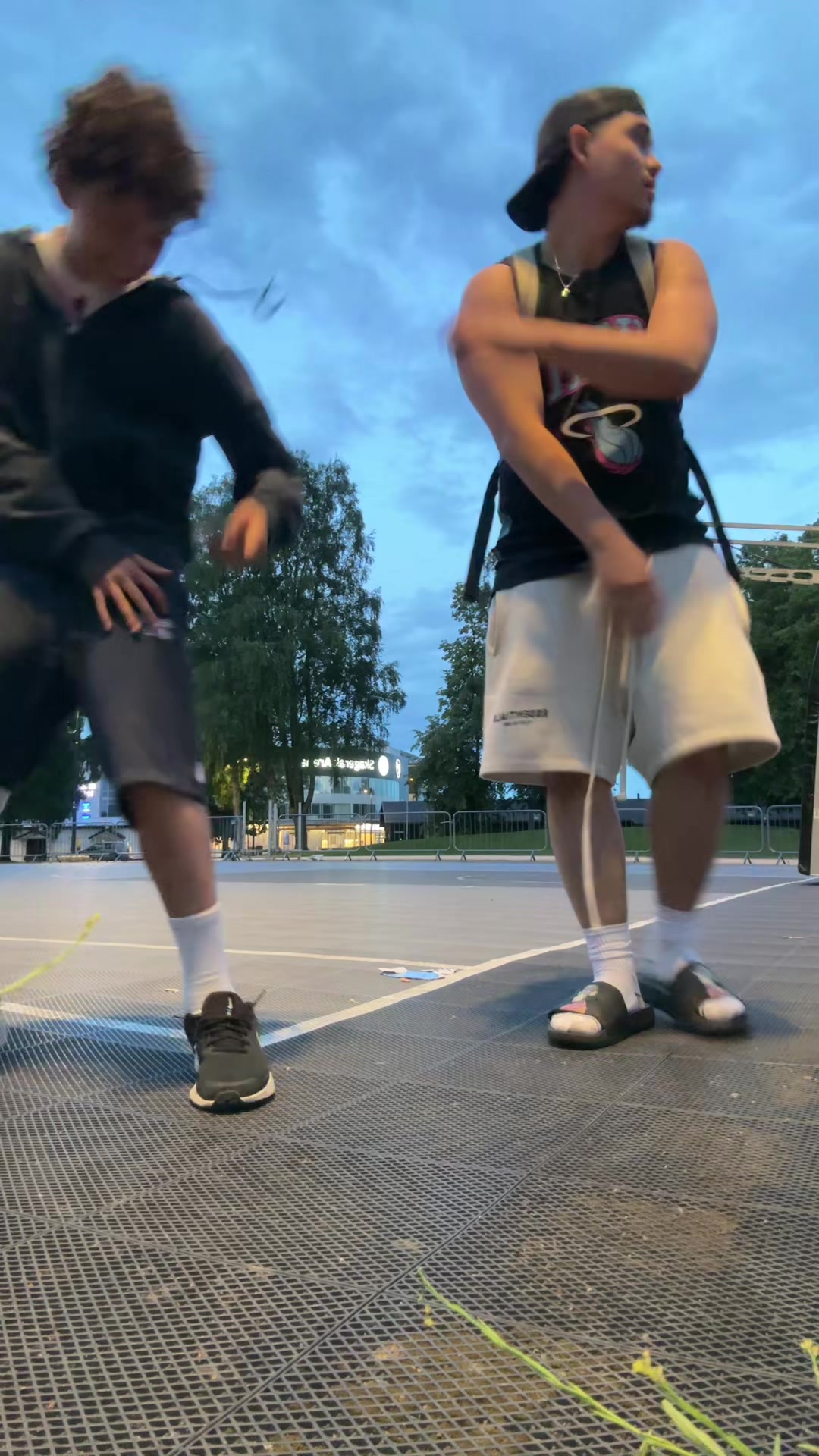@KingKongAron🕷️🦍