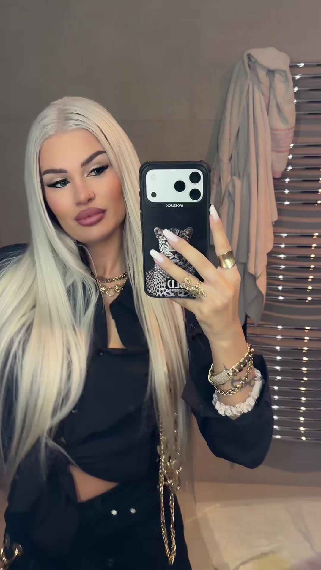 @Andreea Bld