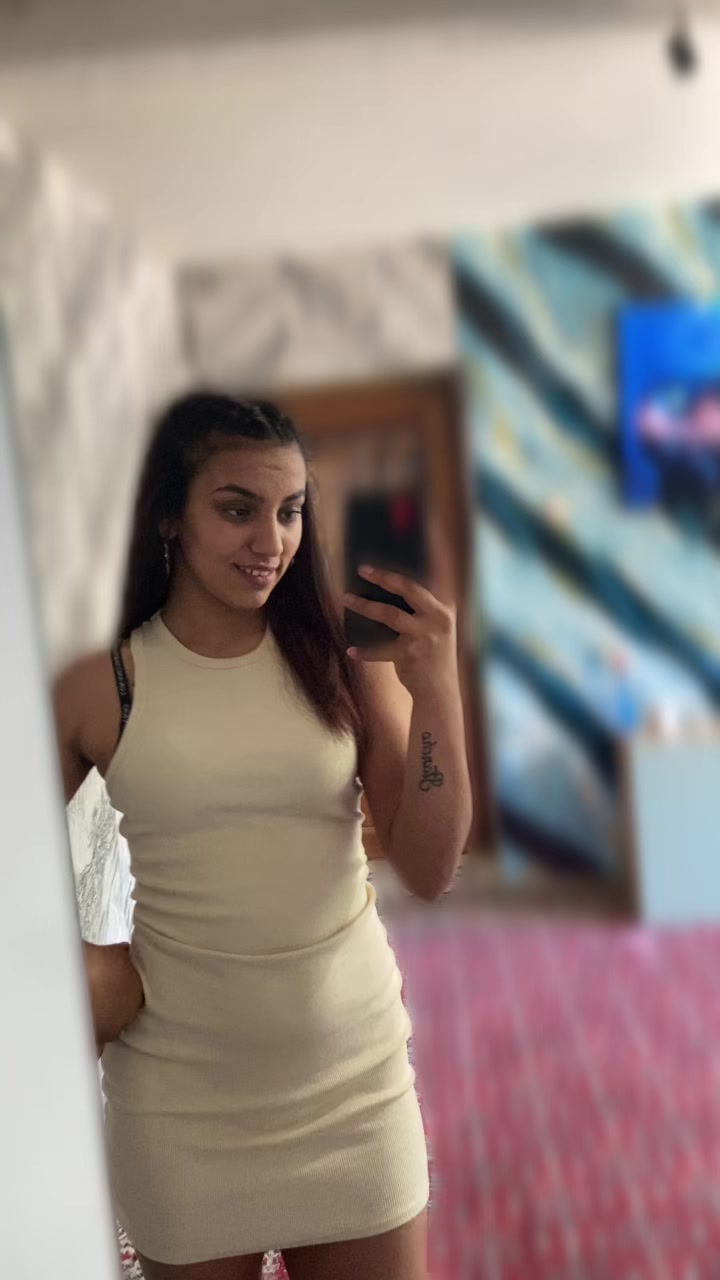 @🖤
