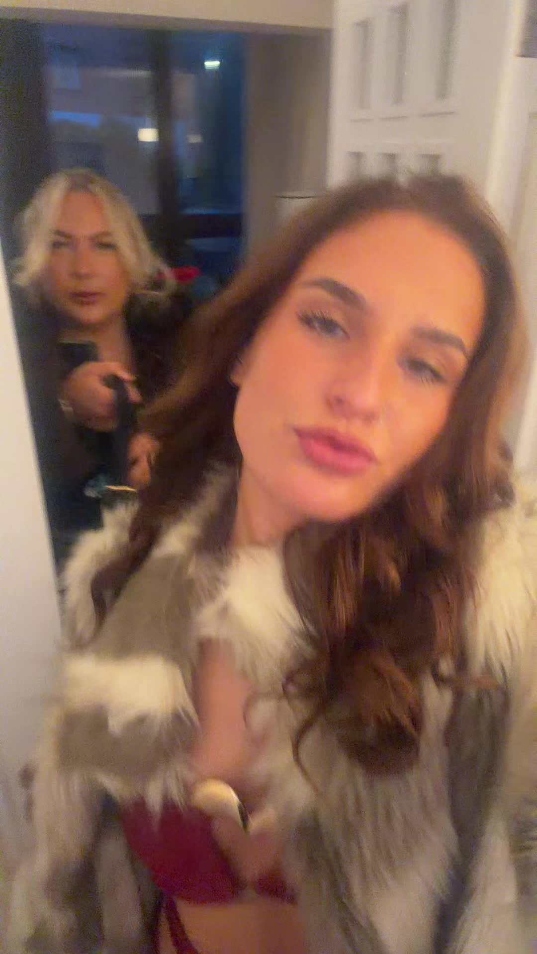 @katieloughran75