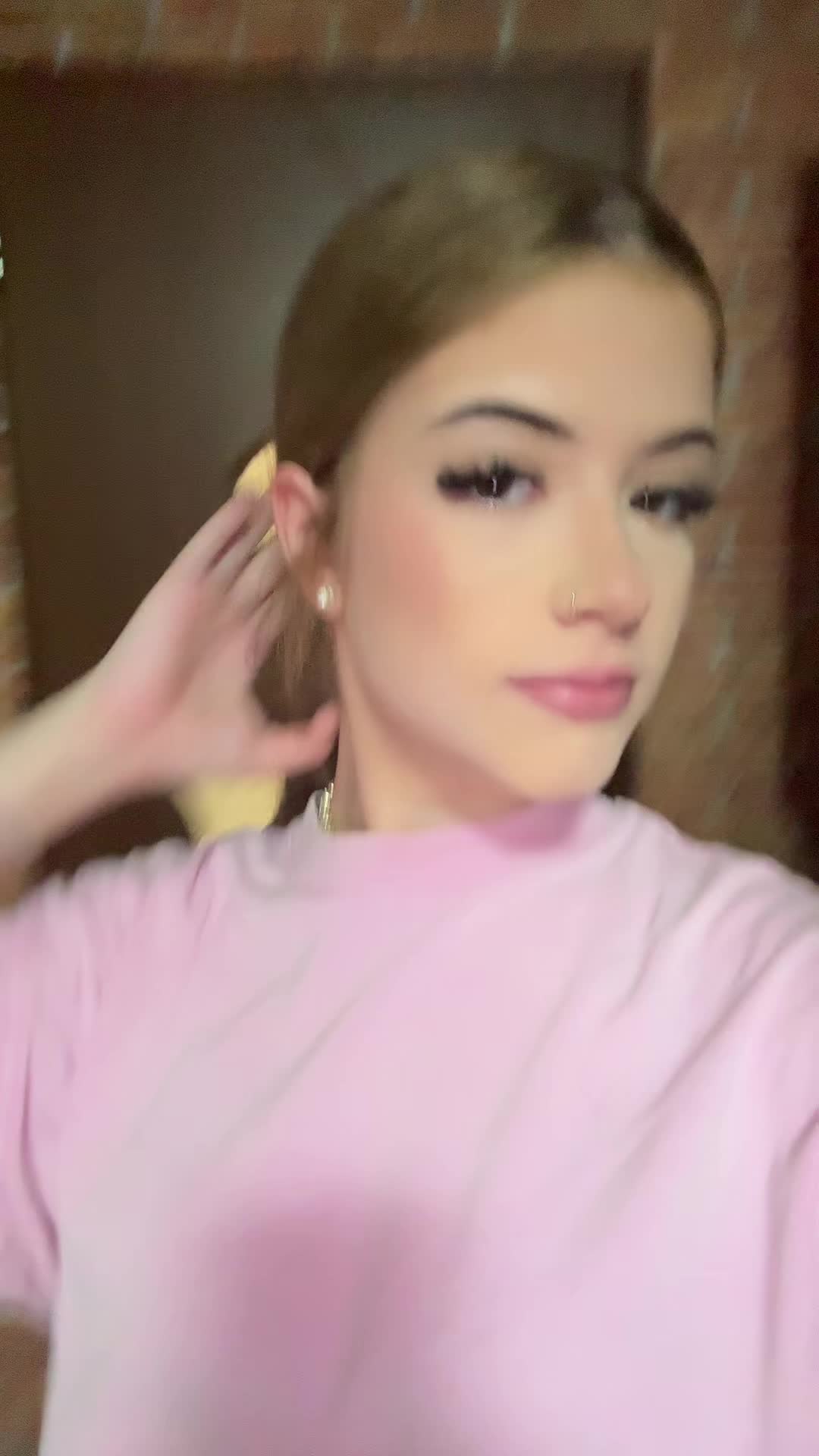 @Zahide de România😈