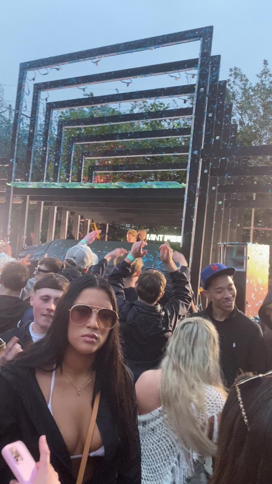 @Mr.officialraver51
