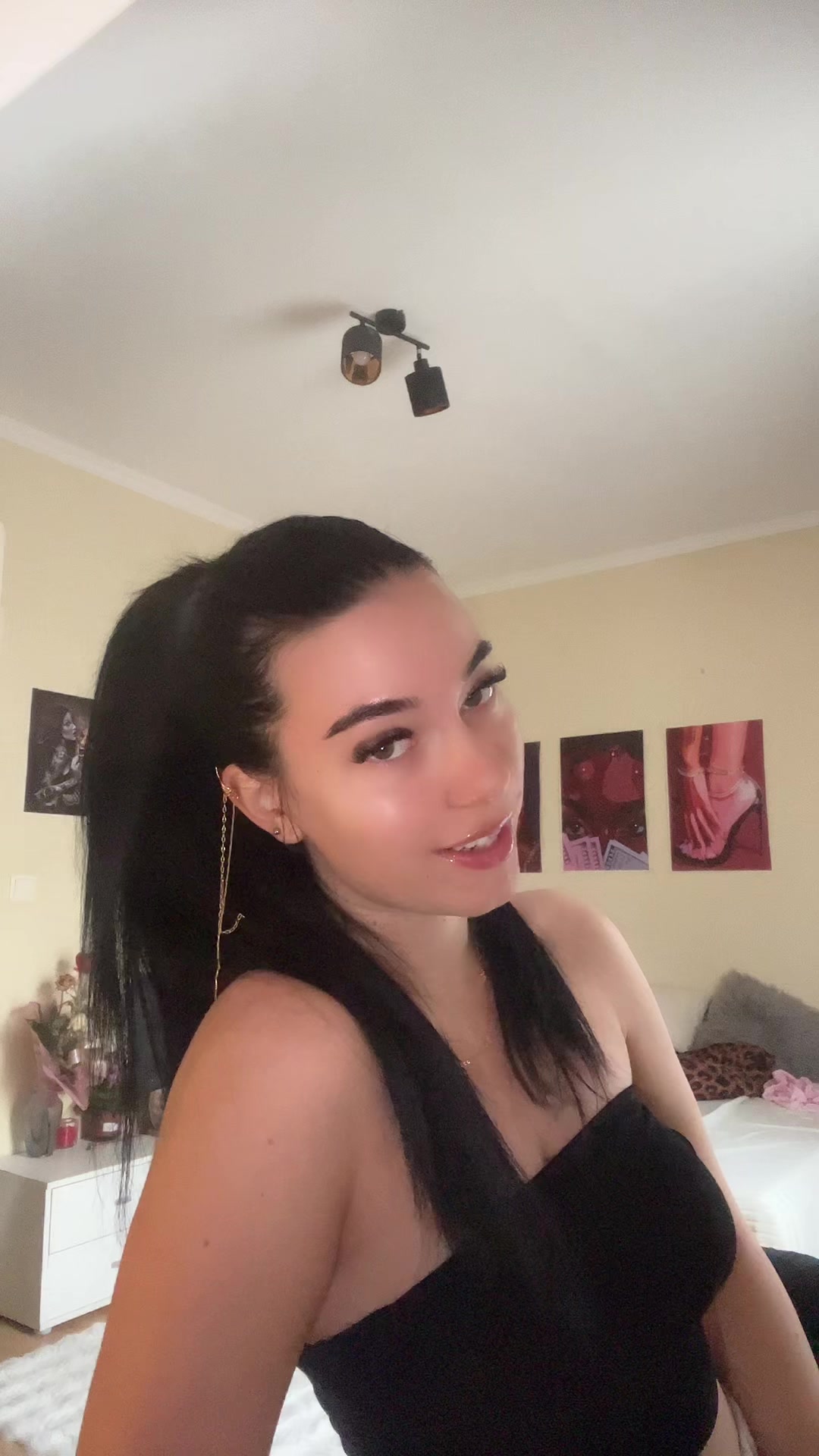 @N💋