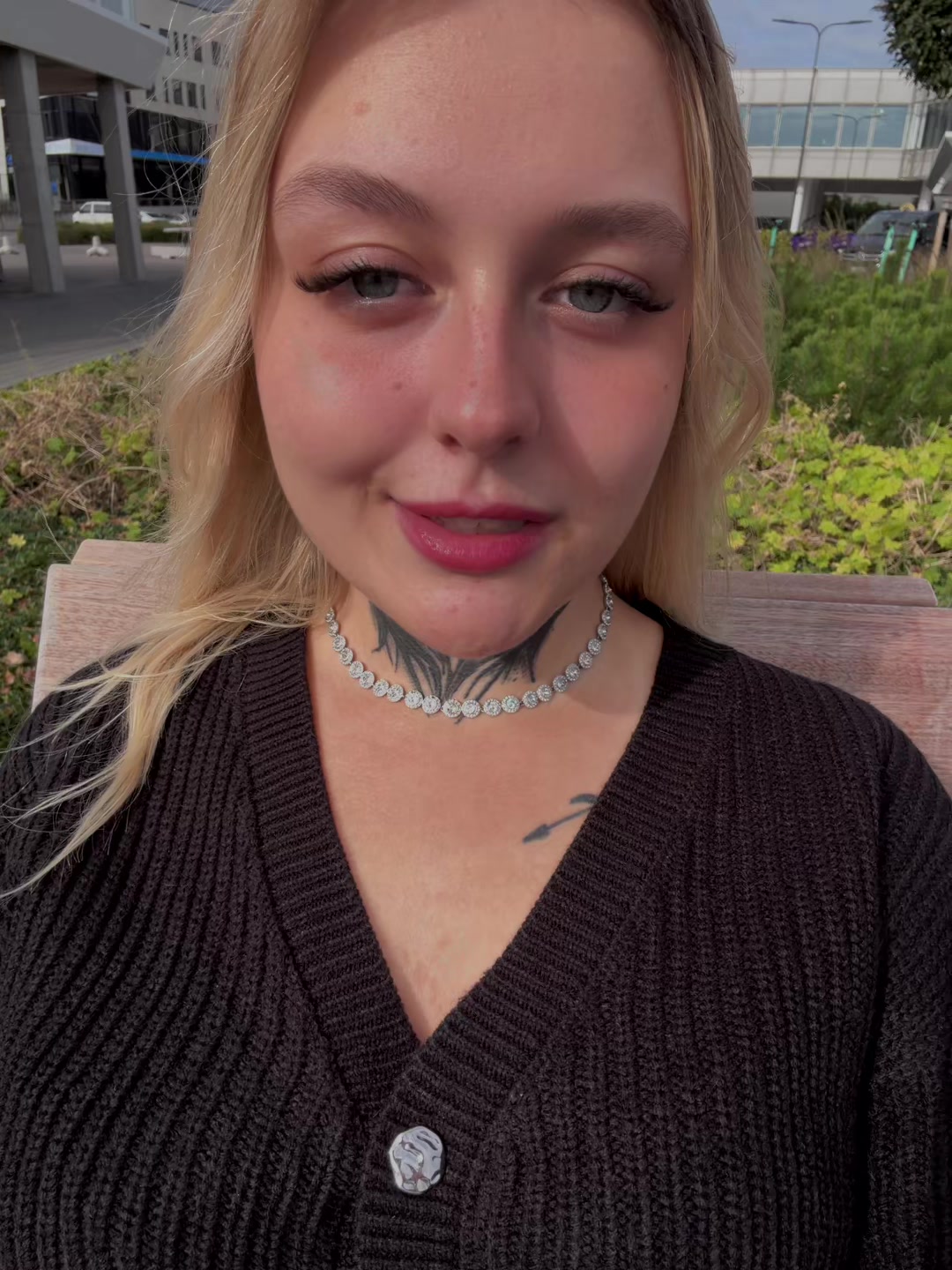 @WITCH🔮🕷