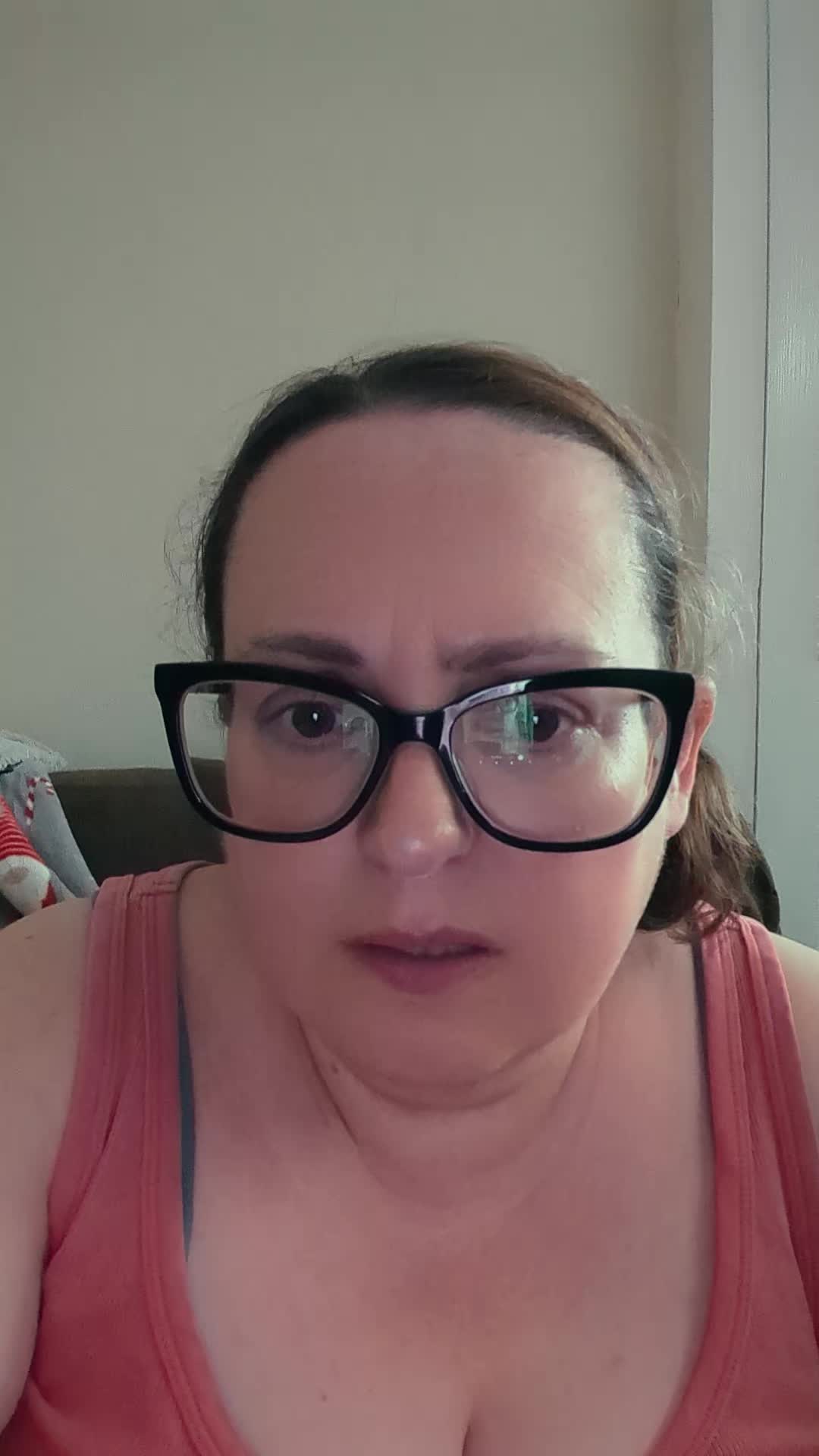 @Myfanw
