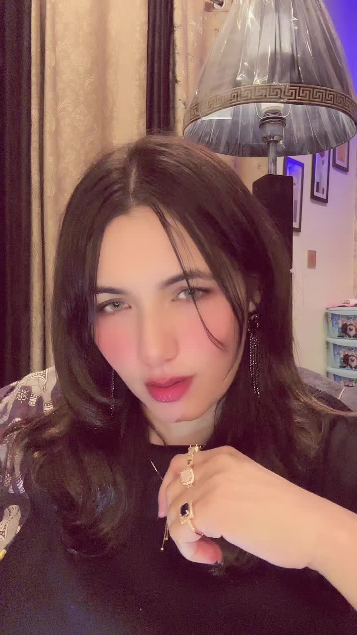 @charming _girl.