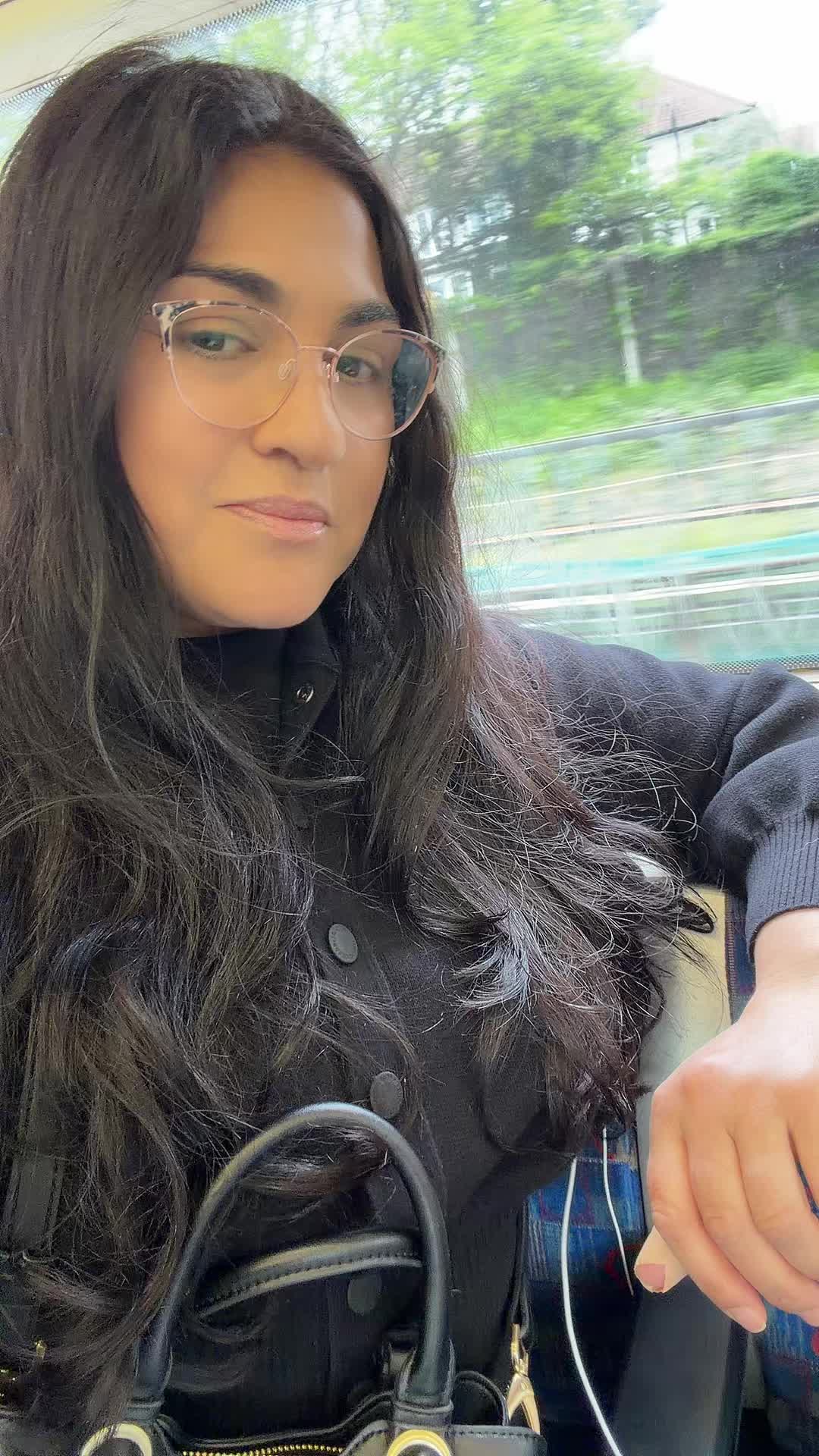 @Mari Mariana