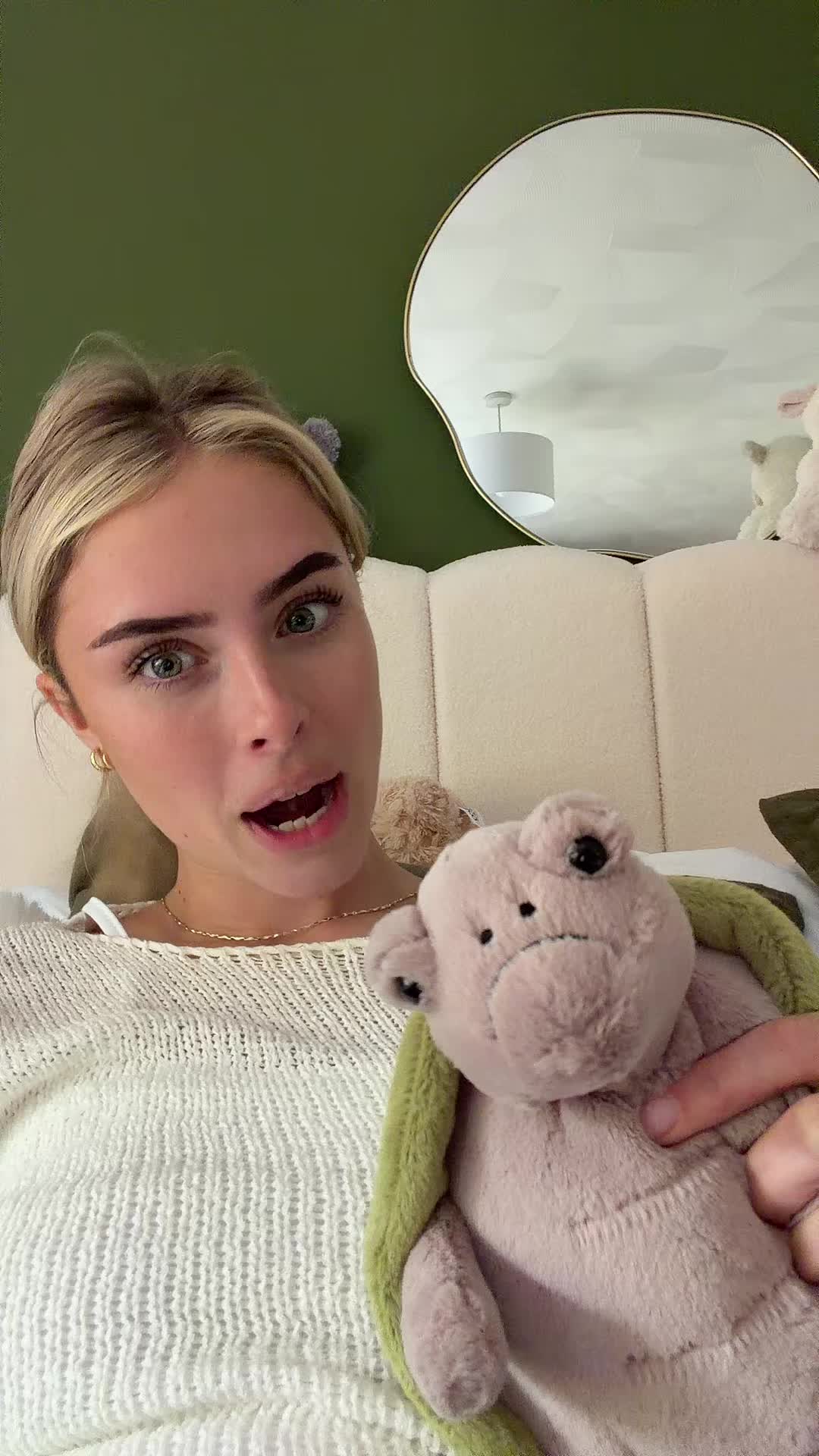 @huhnellywho
