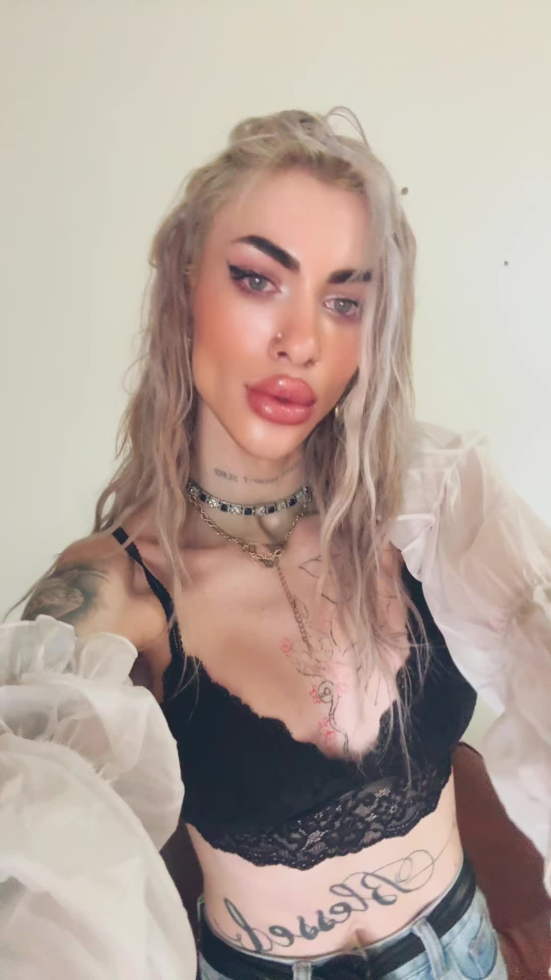 @Andrastoeva1