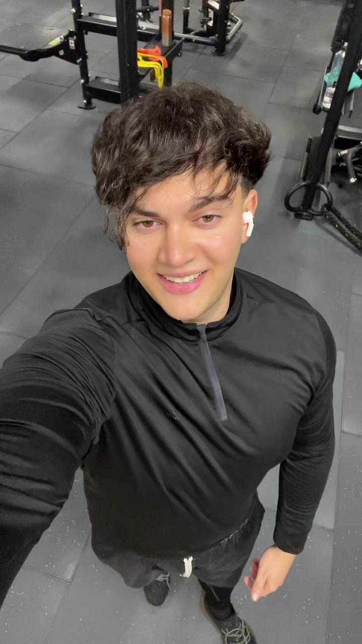 @ronniedaia