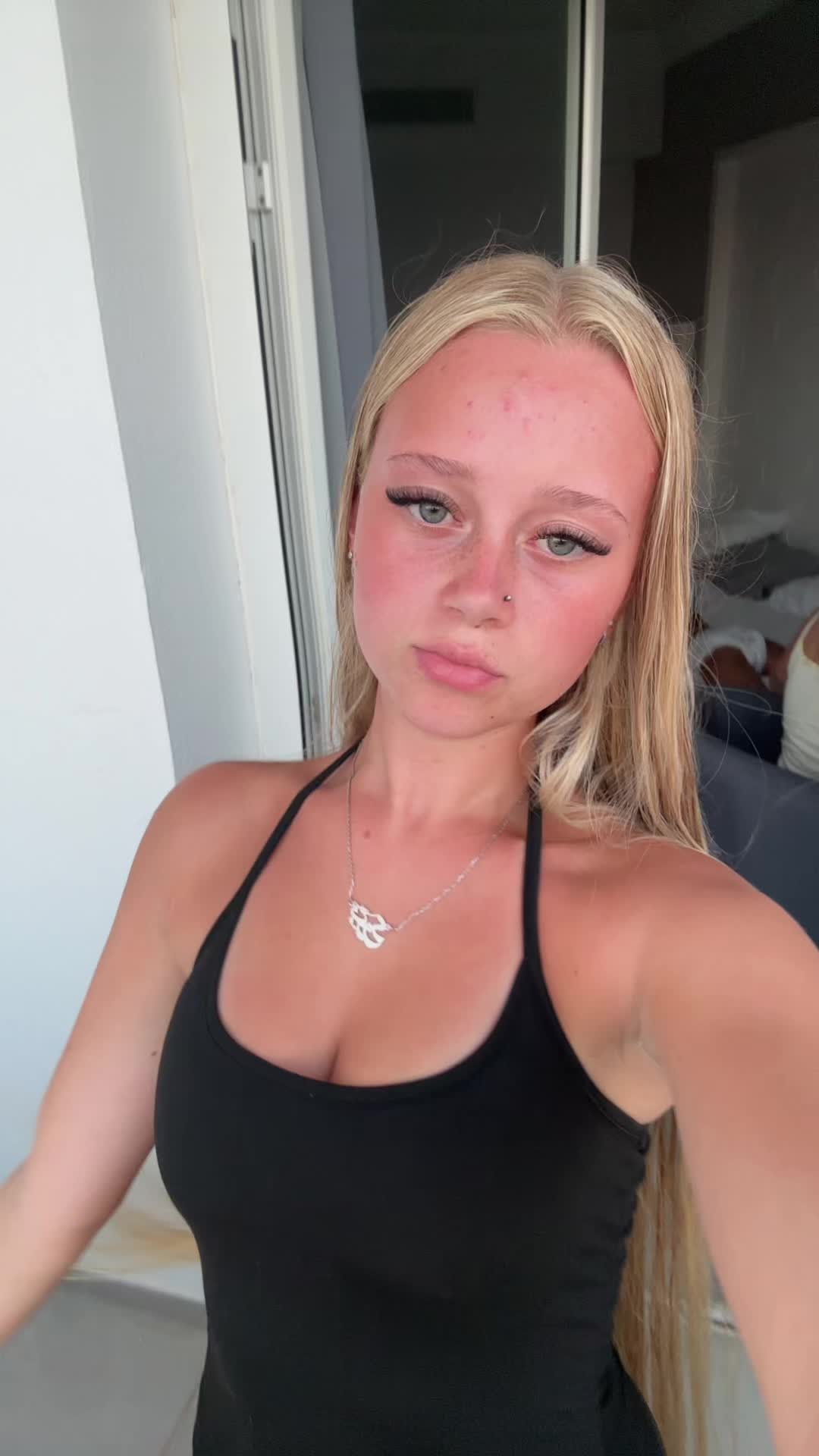 @❦ℬ𝓇ℴℴ𝓀ℯ❦