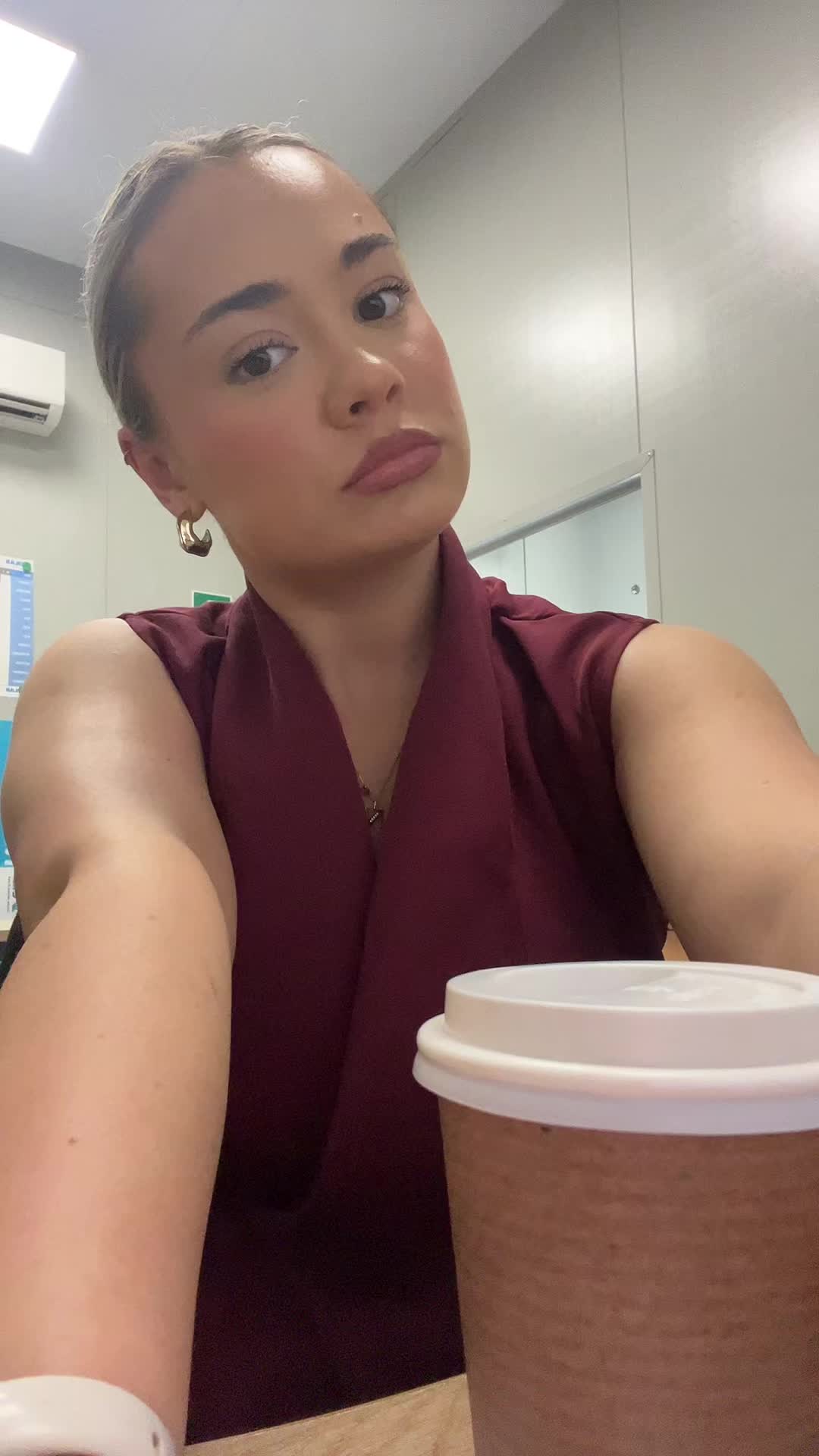 @nikolabanachh