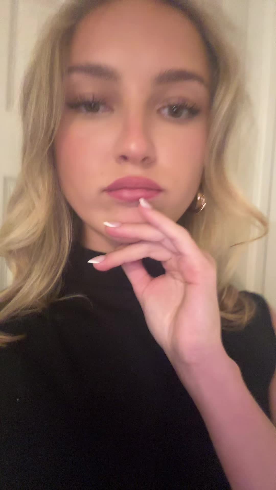 @Bon