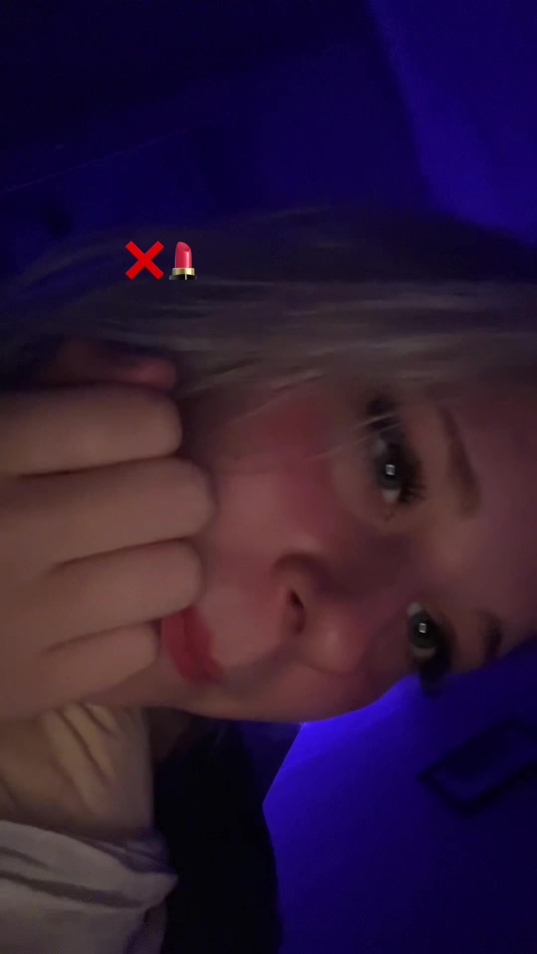@𝕃𝕚𝕤𝕖𝕟