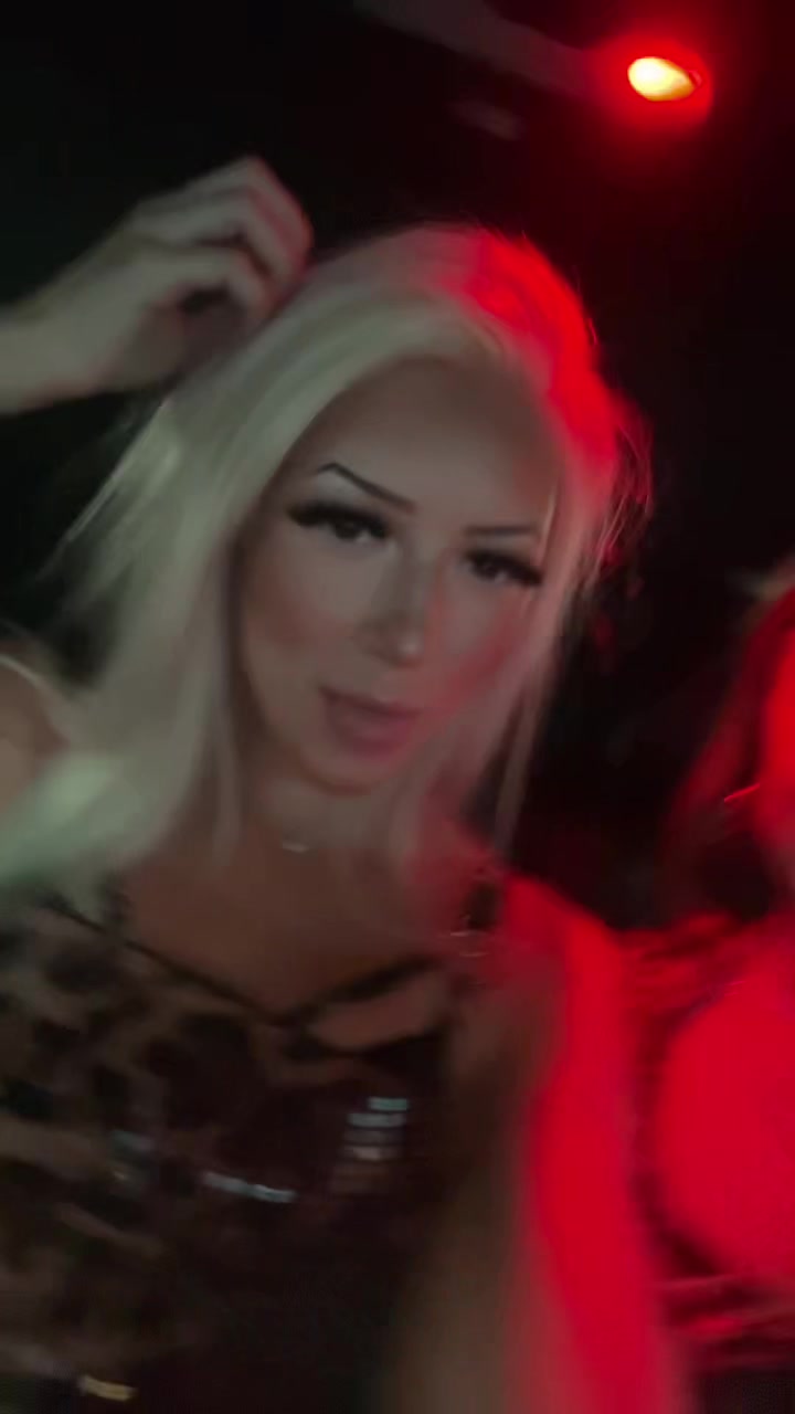@𝓑𝓵𝓸𝓷𝓭𝓲𝓼𝓔𝓵𝓲𝓷𝓪🎀🐆