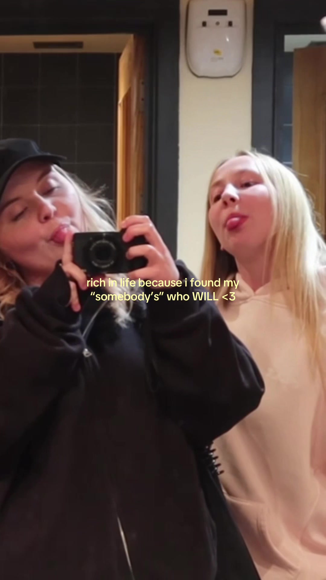 @hollie 💌