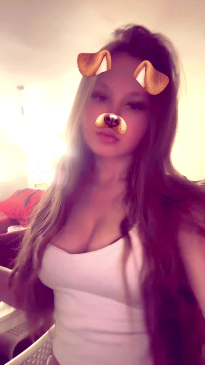 @𝐿𝑖𝑙𝑙𝑦 🤍