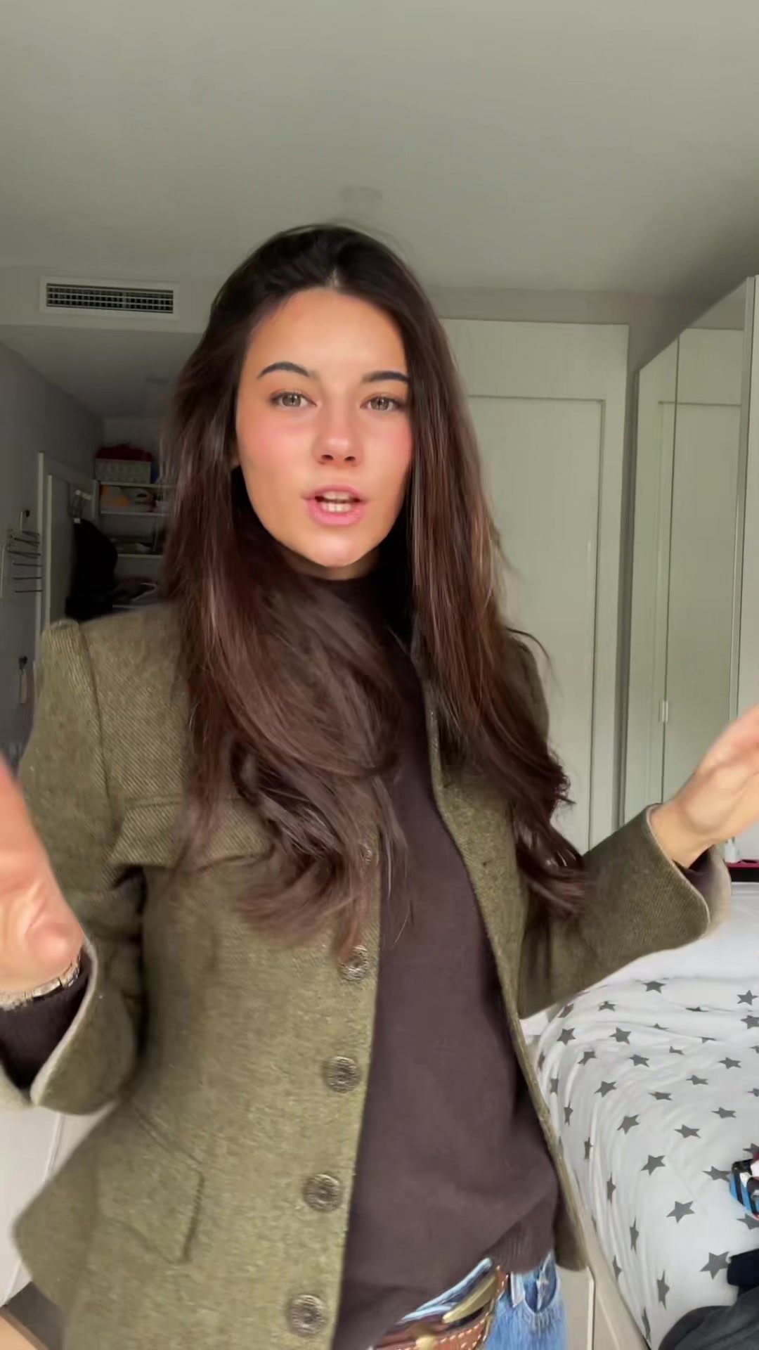 @María