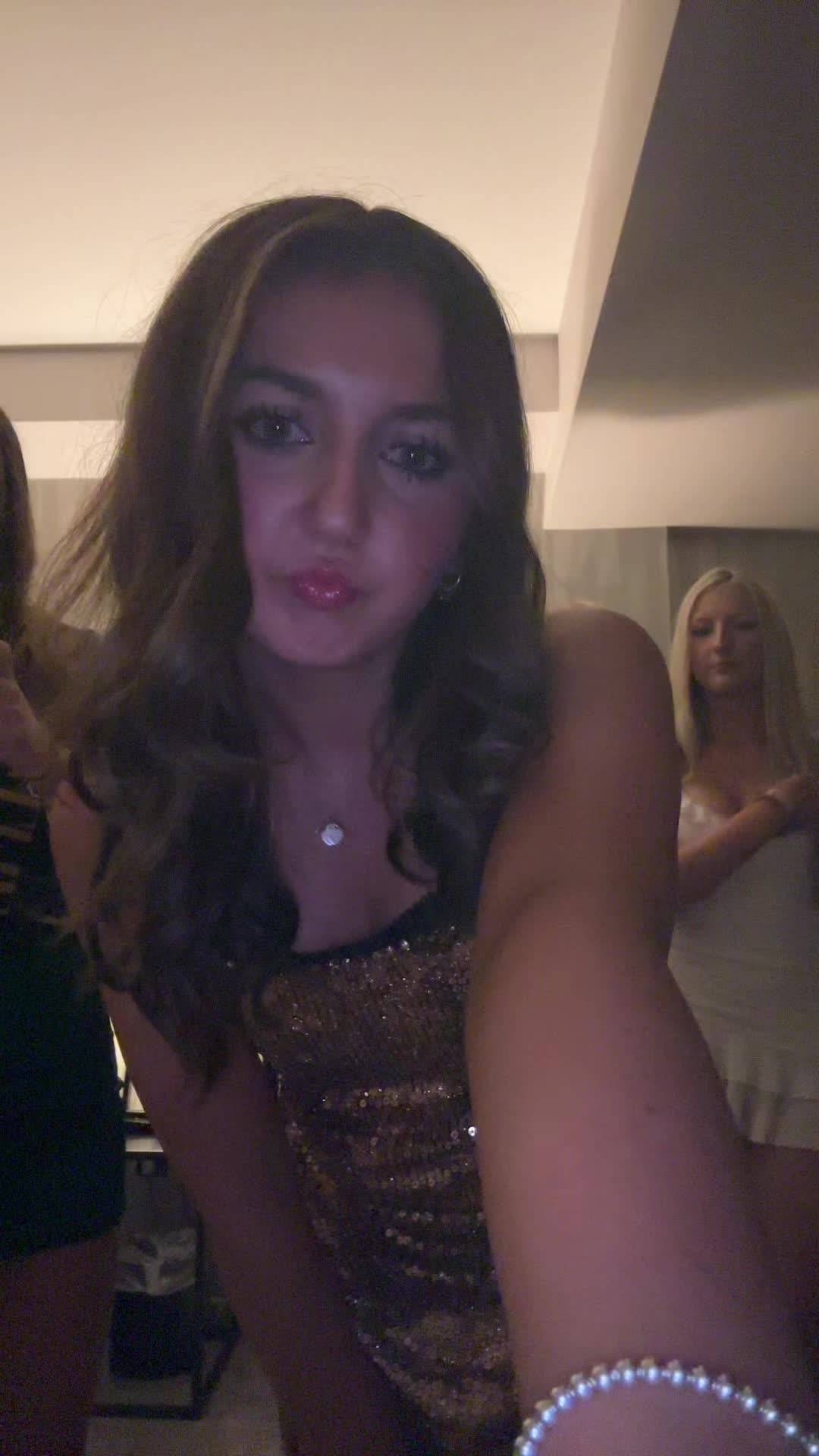 @Eva <3