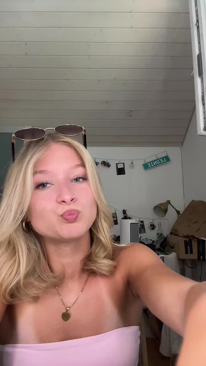 @Leonie💛☀️