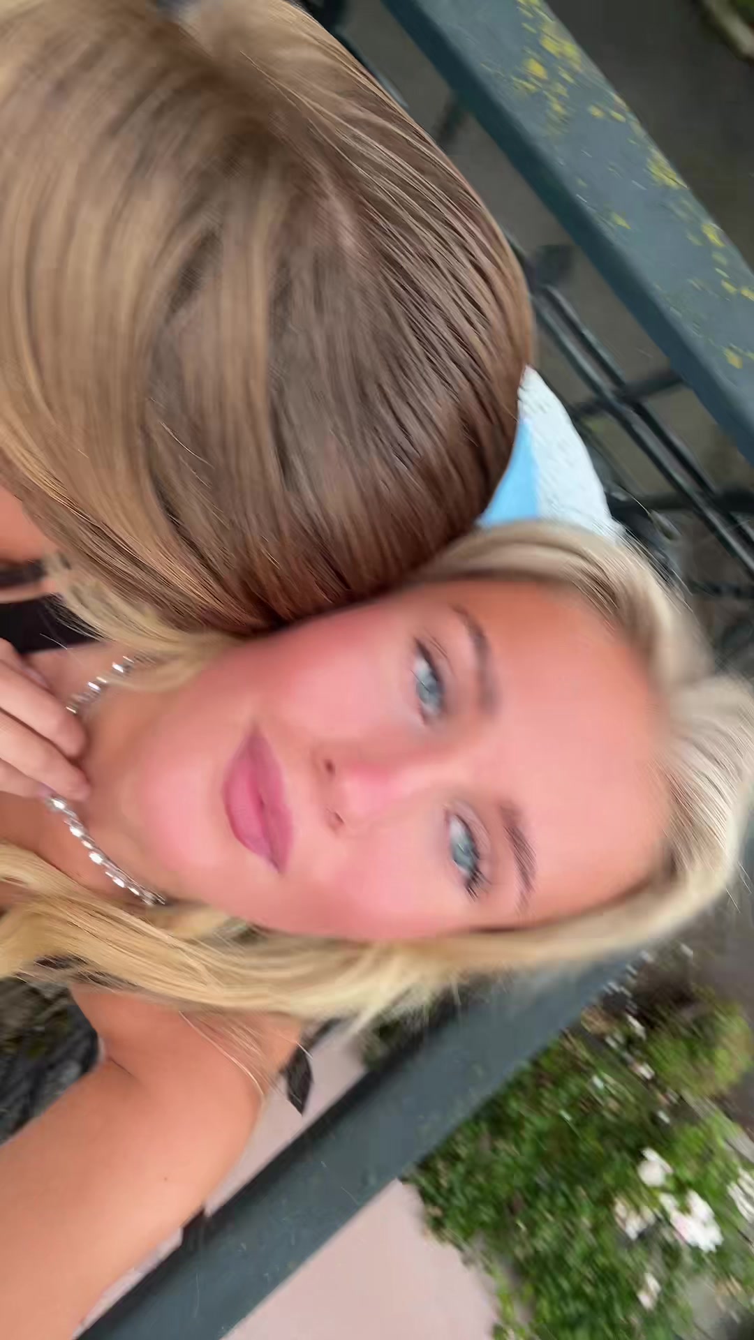 @Izabella