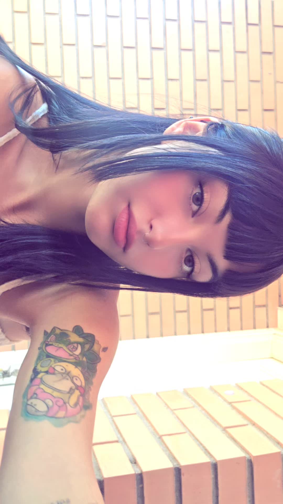 @nhoita