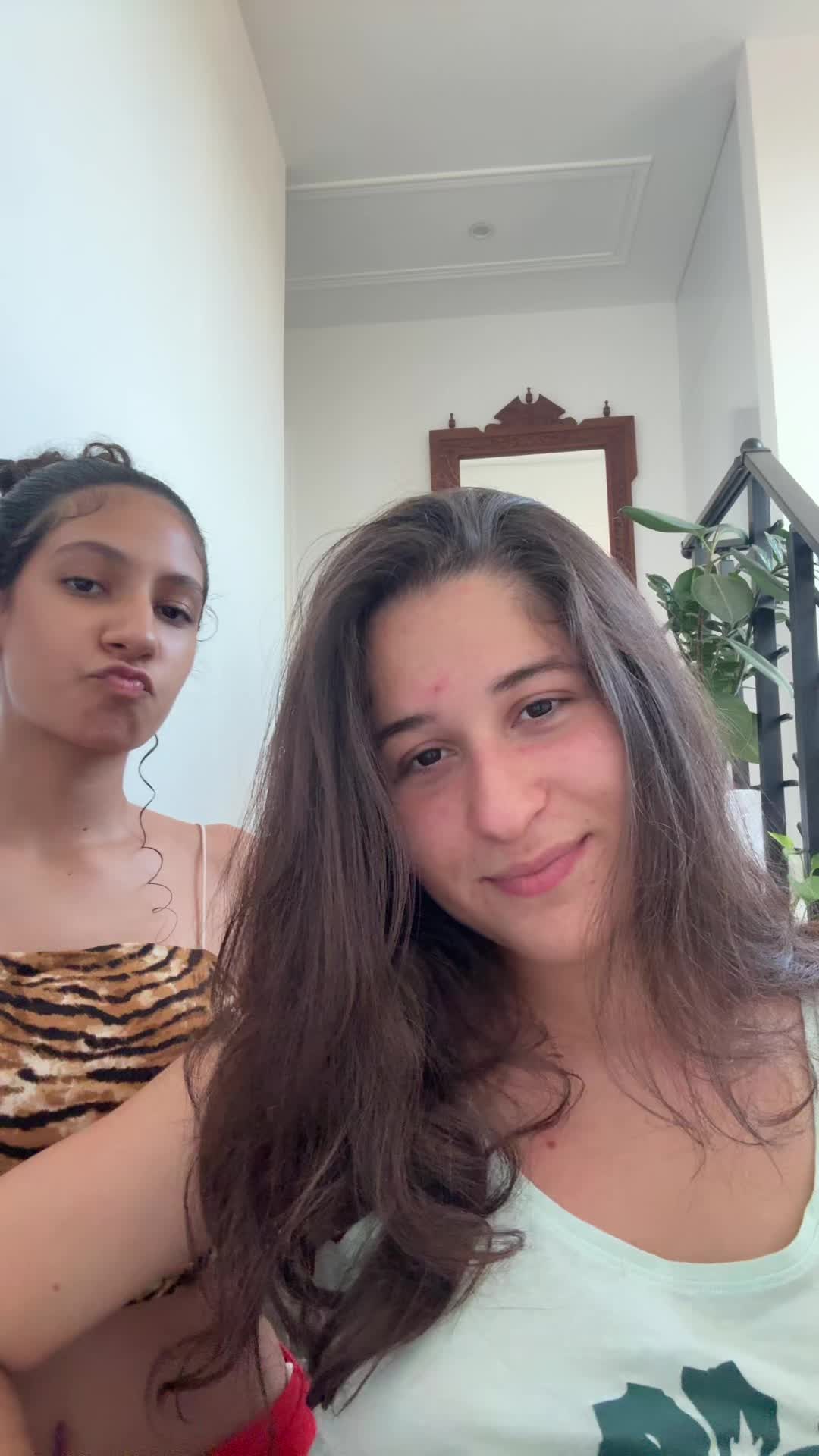 @sarah b